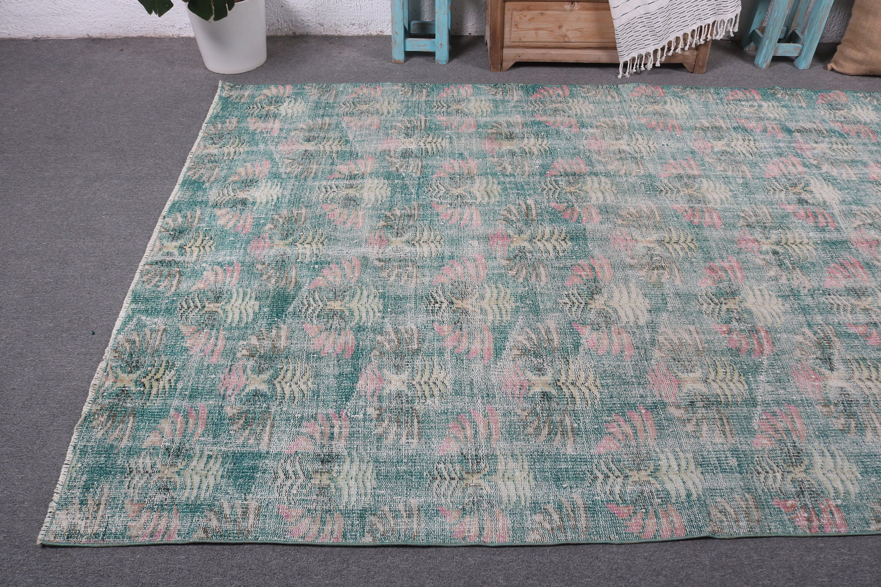 Green Wool Rugs, Bedroom Rug, Wool Rug, 5.6x8.3 ft Large Rug, Turkish Rug, Large Boho Rugs, Organic Rug, Vintage Rug, Large Oushak Rug