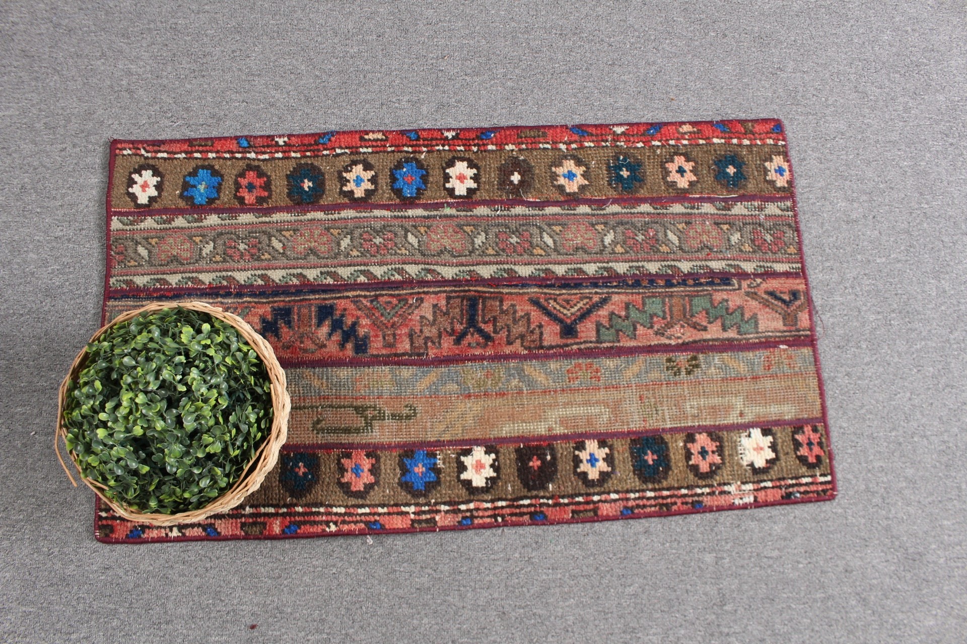 Banyo Halıları, Banyo Halısı, 1.6x2.9 ft Küçük Halı, Yeşil Ev Dekorasyonu Halısı, Antika Halı, Vintage Halı, Yatak Odası Halısı, Yün Halılar, Türk Halısı