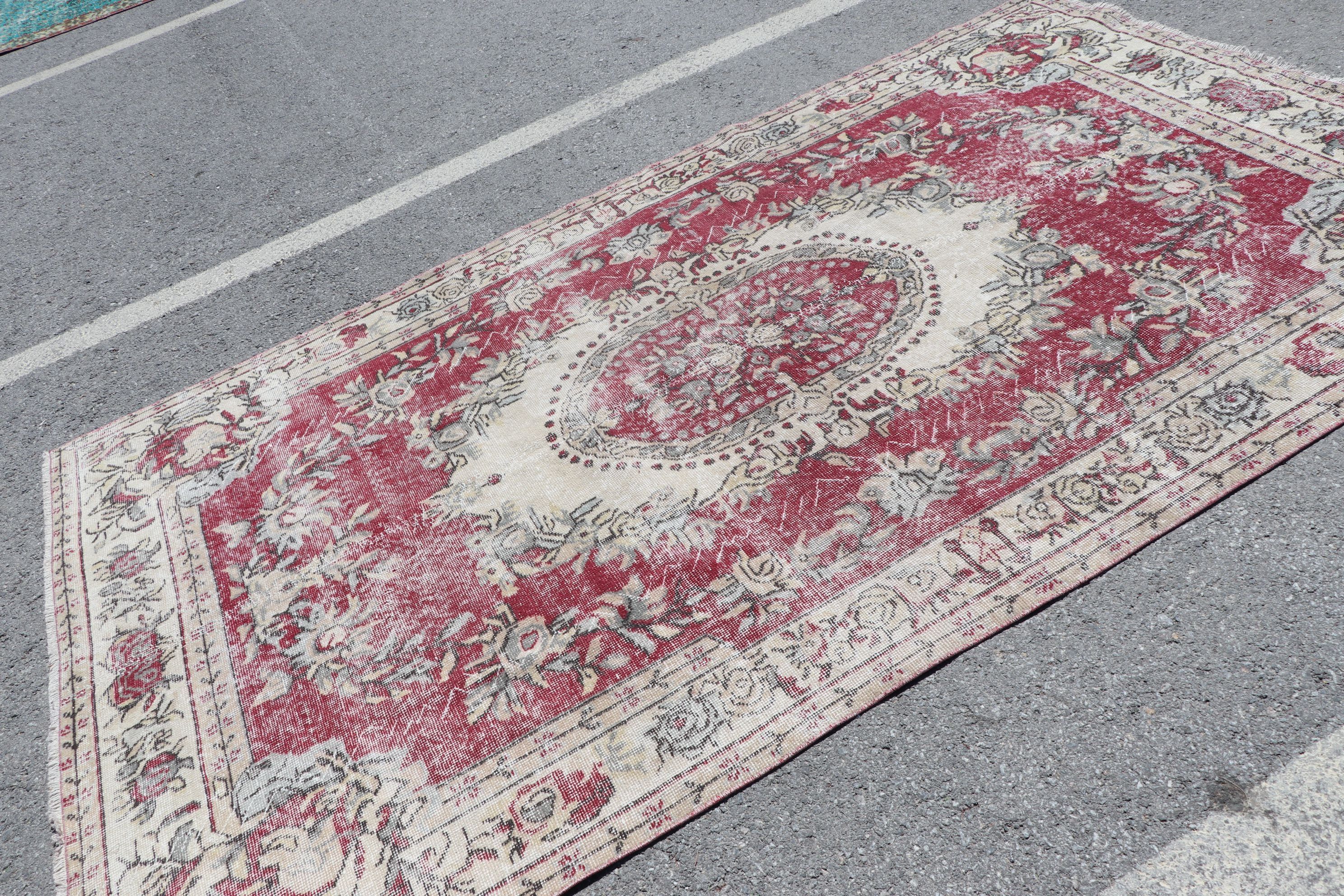 Turkish Rug, Red  5.5x9.4 ft Large Rug, Custom Rugs, Bedroom Rugs, Vintage Rugs, Living Room Rugs, Home Decor Rug, Salon Rug