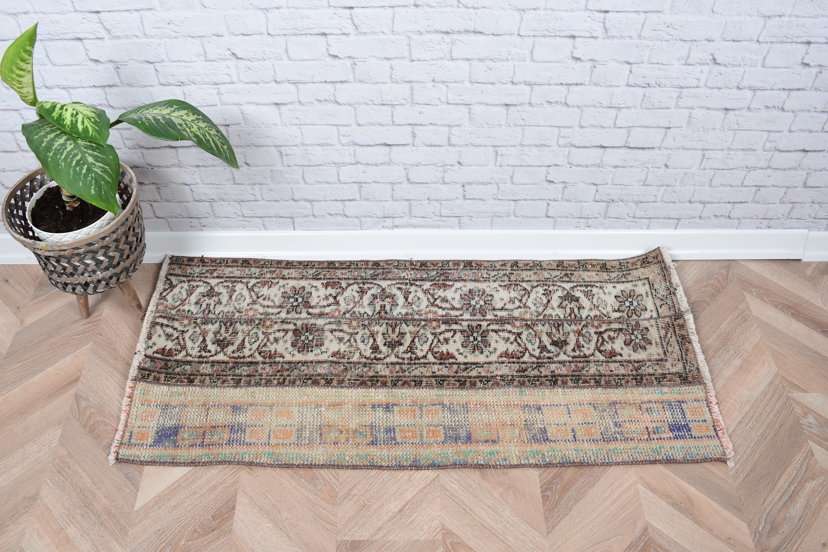 Kitchen Rug, Bright Rug, Turkish Rug, 1.8x4 ft Small Rug, Entry Rug, Beige Anatolian Rugs, Rugs for Door Mat, Vintage Rug, Anatolian Rugs