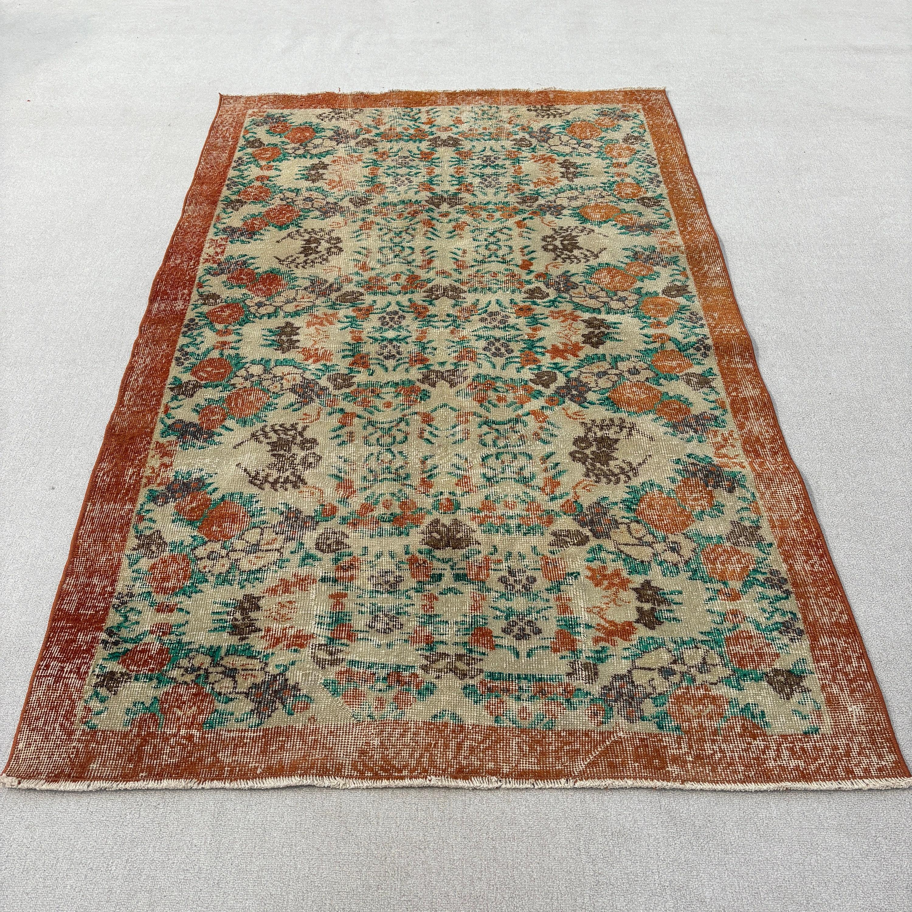 Vintage Halılar, 4.5x7 ft Alan Kilimi, Soğuk Halı, Vintage Alan Kilimi, Turuncu Açıklama Halısı, Çocuk Halısı, El Dokuma Halı, El Yapımı Halı, Türk Halısı