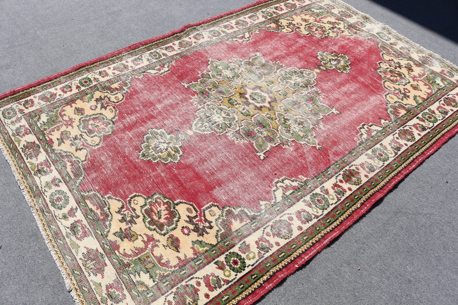 Floor Rug, Turkish Rug, Vintage Rug, Dining Room Rug, Rugs for Salon, Old Rug, Salon Rugs, Red Floor Rug, 5.2x8 ft Large Rug