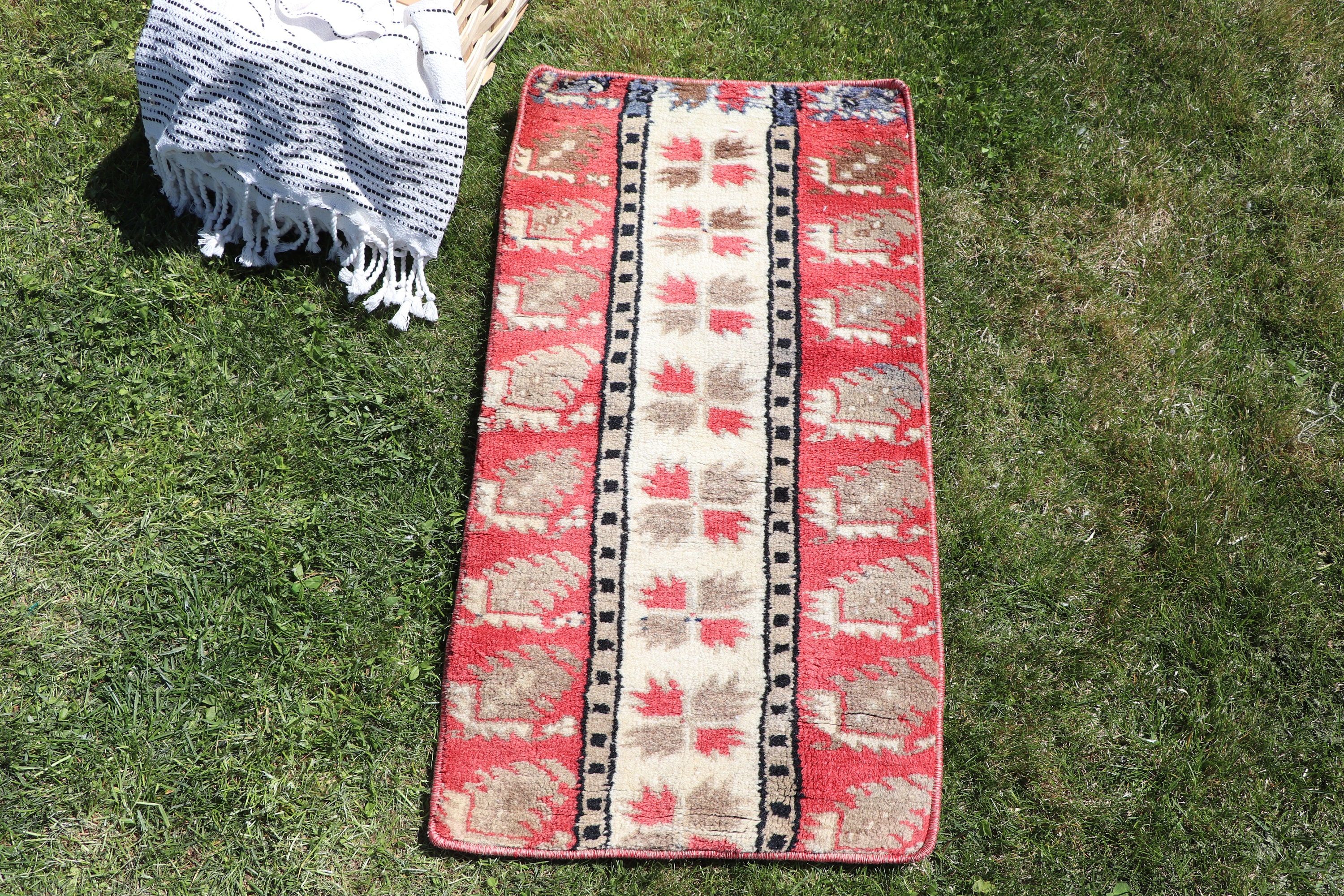 Small Boho Rugs, Turkish Rugs, Small Area Rugs, 1.3x2.5 ft Small Rug, Red Anatolian Rugs, Statement Rug, Vintage Rug, Home Decor Rugs