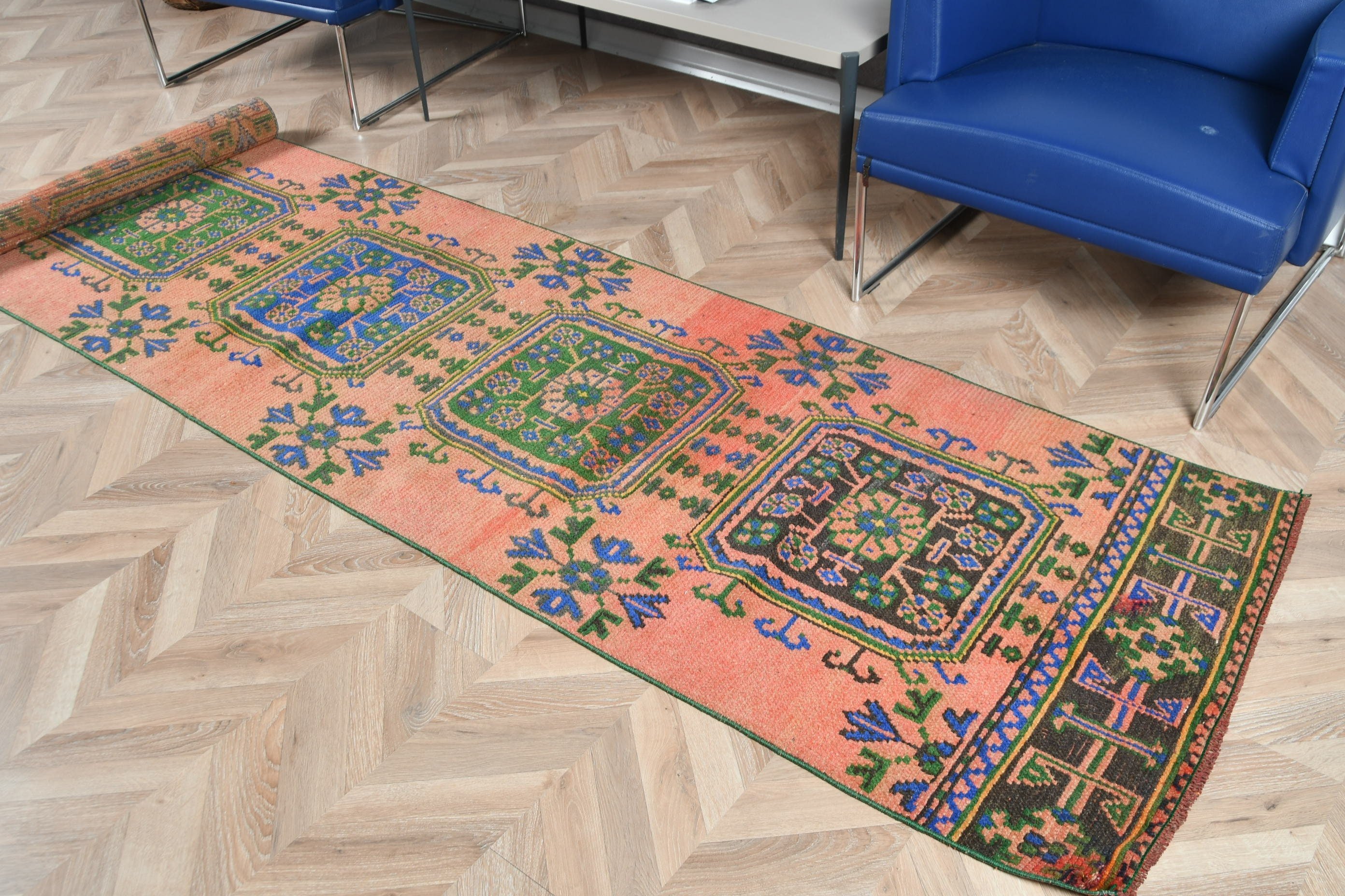 Türk Halısı, Koridor Halısı, Fas Halıları, Turuncu Ev Dekorasyonu Halısı, Merdiven Halısı, Sevimli Halı, Vintage Halılar, Anadolu Halıları, 2.6x11.1 ft Runner Halısı