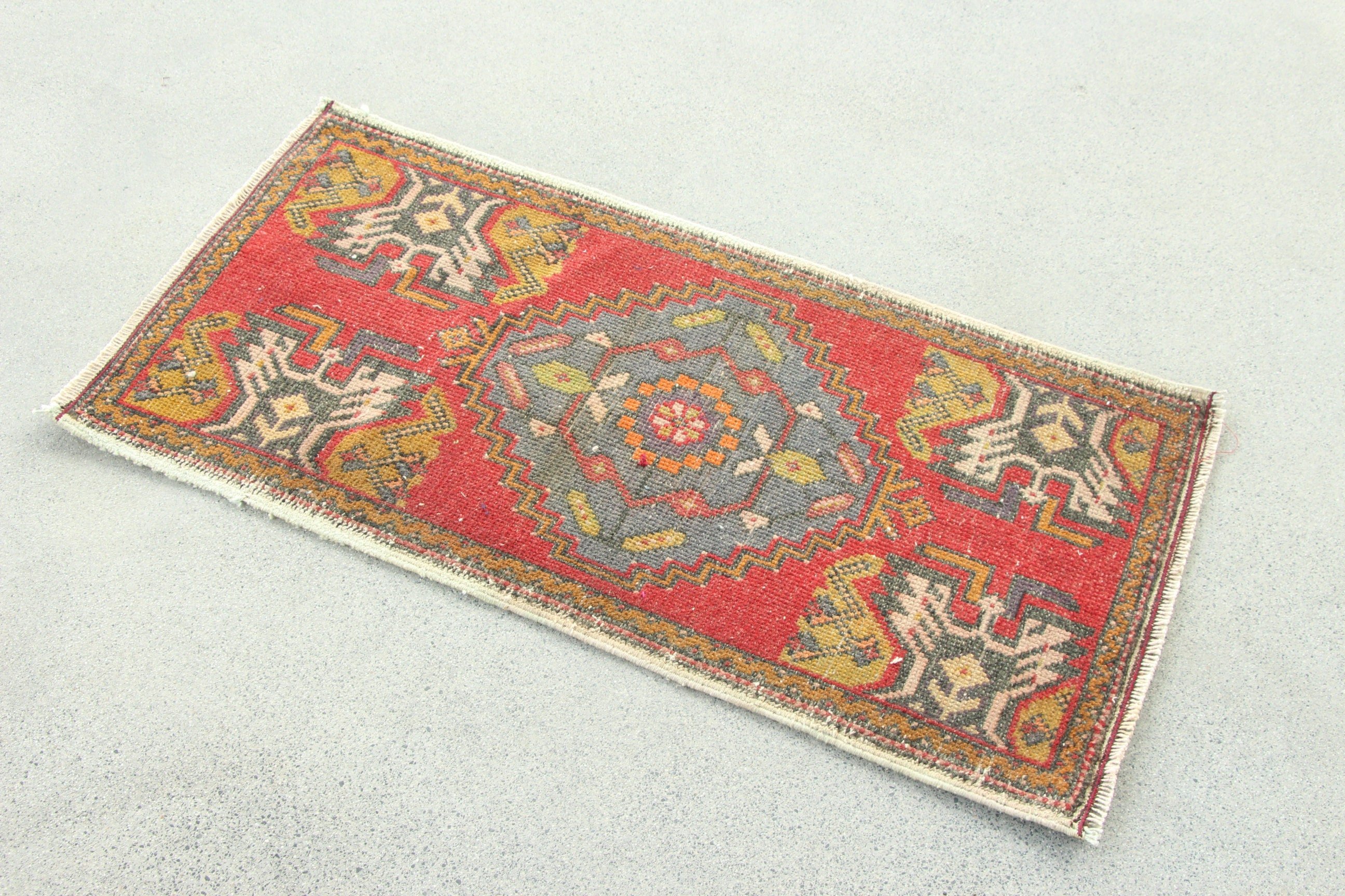 Vintage Halı, 1.7x3.2 ft Küçük Halılar, Türk Halısı, Küçük Alan Halıları, Kapı Paspas Halıları, Ev Dekor Halısı, Düz Dokuma Halılar, Kırmızı Yatak Odası Halıları