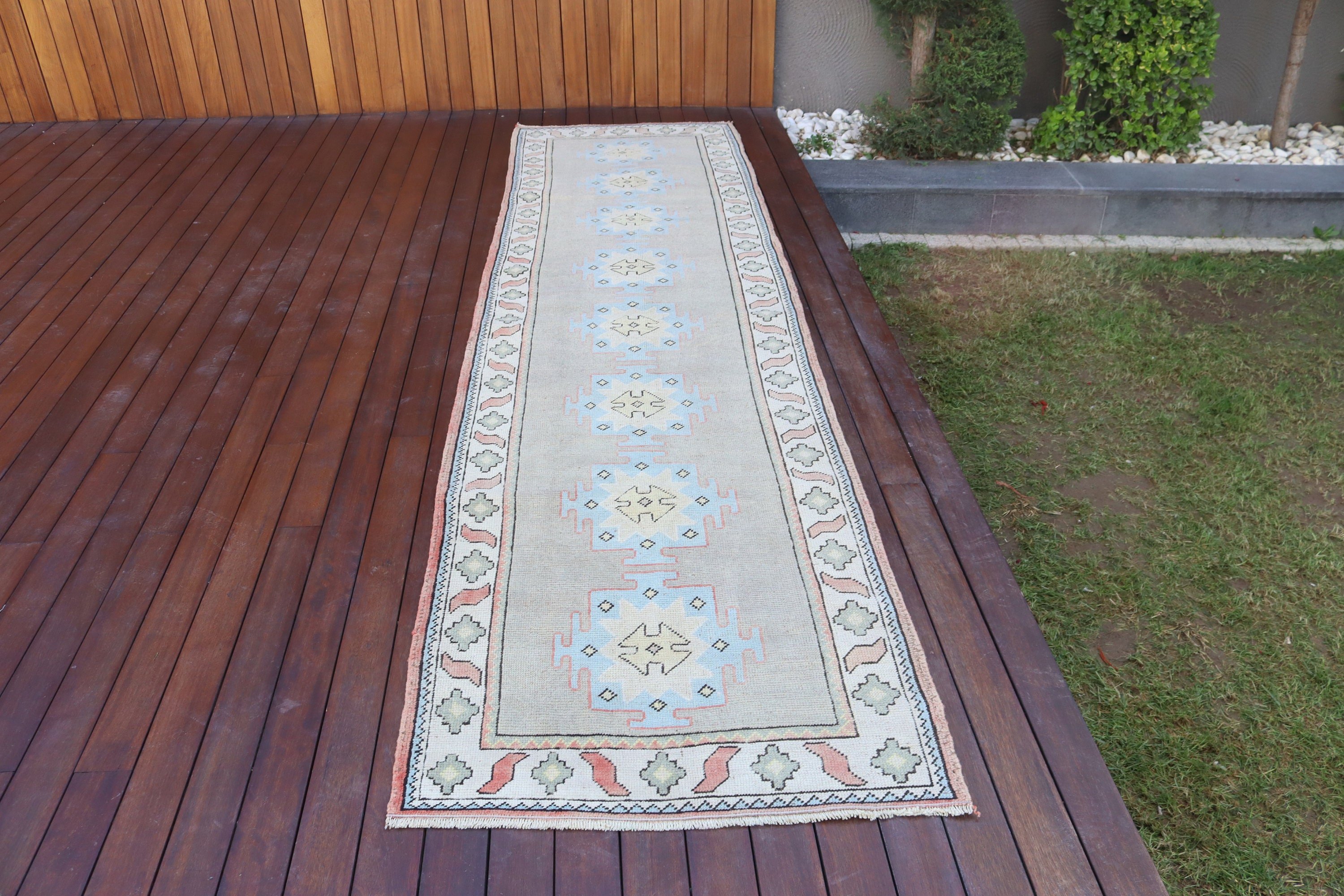 El Dokuma Halı, Merdiven Halısı, 2.8x10.7 ft Yolluk Halısı, Nötr Halı, Türk Halıları, Vintage Halılar, Modern Halı, Merdiven Halıları, Yeşil Mutfak Halısı