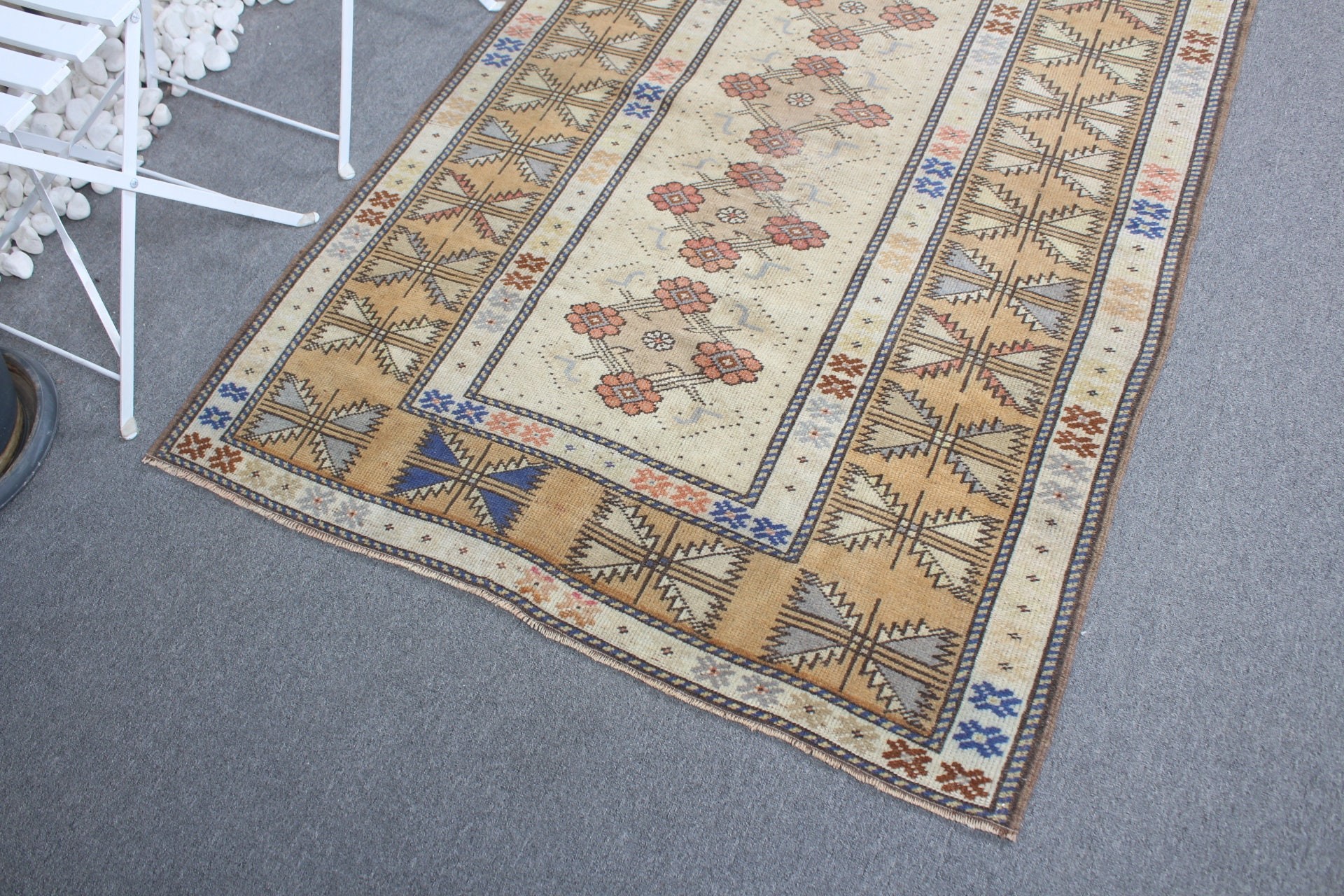 Çocuk Odası Halıları, 3,8x5,3 ft Accent Halı, Giriş Halısı, Bej Zemin Halısı, Vintage Halı, Yer Halıları, Türk Halısı, Mutfak Halısı, Oushak Halıları