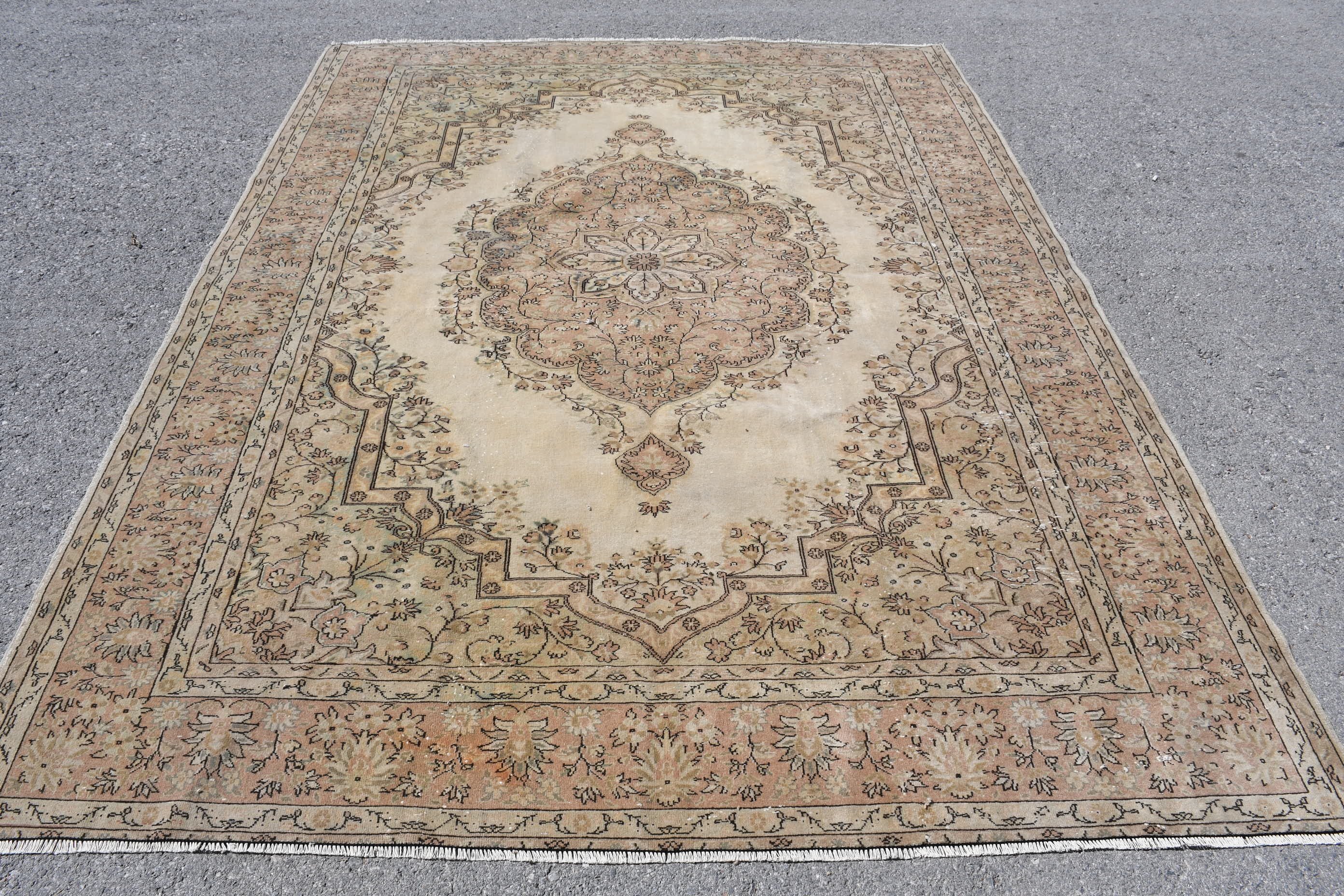 Türk Halıları, Sarı Fas Halısı, Tasarımcı Halıları, Salon Halıları, 7x9.5 ft Büyük Halılar, Oturma Odası Halıları, Havalı Halılar, Anadolu Halıları, Vintage Halı