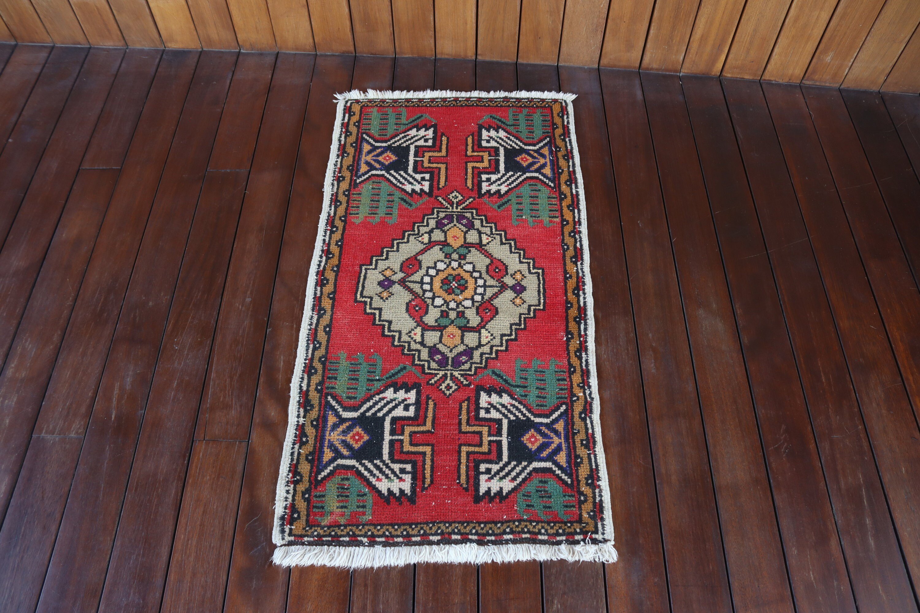 Kırmızı Yatak Odası Halıları, Vintage Halı, Küçük Vintage Halı, Küçük Alan Halıları, 1.6x3.1 ft Küçük Halı, Antika Halı, Ev Dekorasyonu Halıları, Türk Halıları