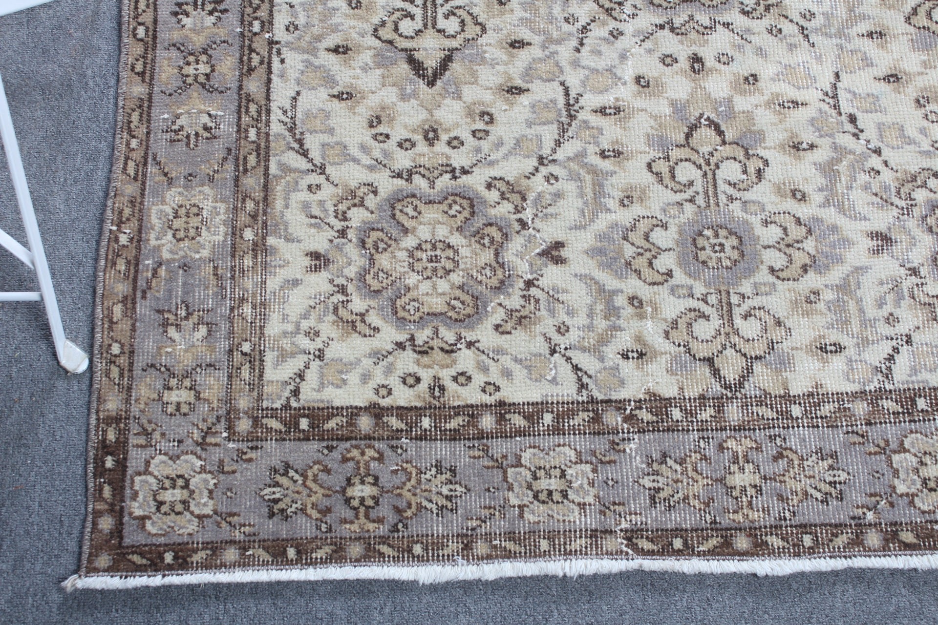 Gri Mutfak Halısı, Vintage Halı, Türk Halısı, Oushak Halısı, İç Mekan Halısı, Oryantal Halı, 3.8x6.5 ft Alan Halısı, Yatak Odası Halısı, Çocuk Odası Halıları