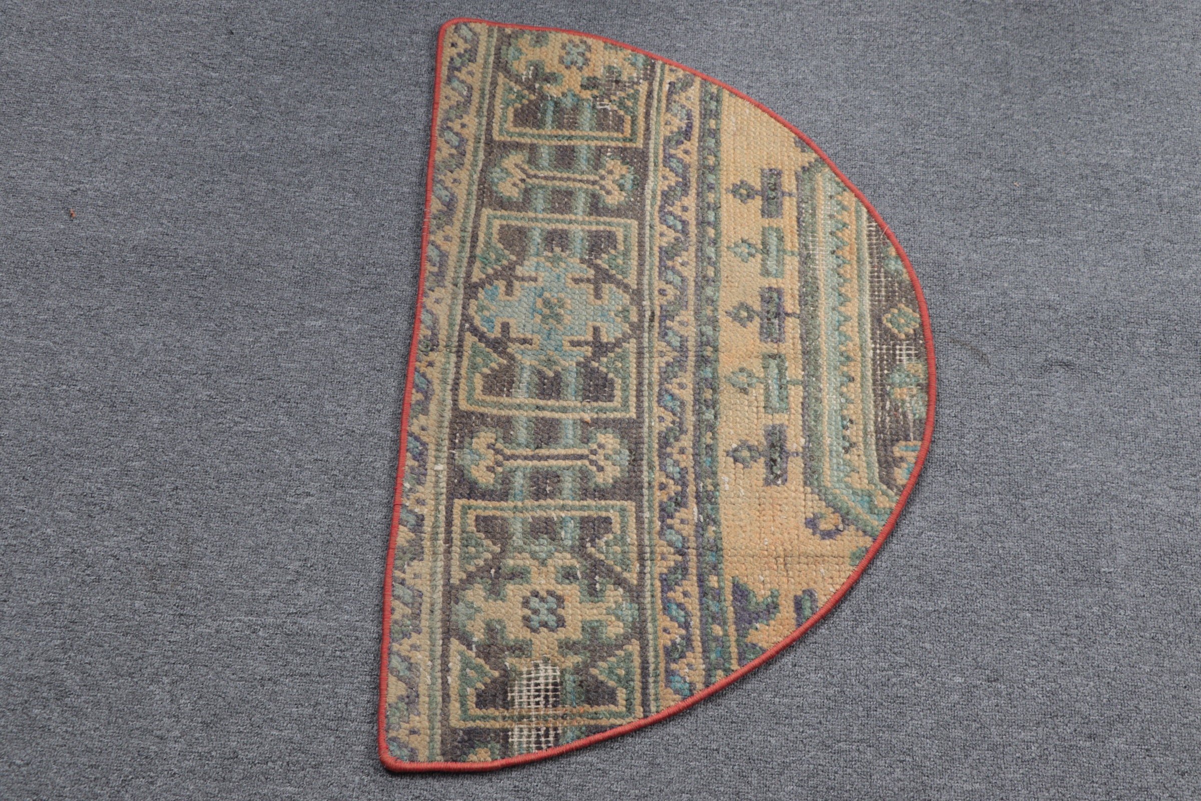 Anadolu Halısı, Soyut Halılar, Vintage Halı, 2,5x1,5 ft Küçük Halı, Mutfak Halıları, Mutfak Halıları, Türk Halısı, Yatak Odası Halısı, Yeşil Yer Halıları