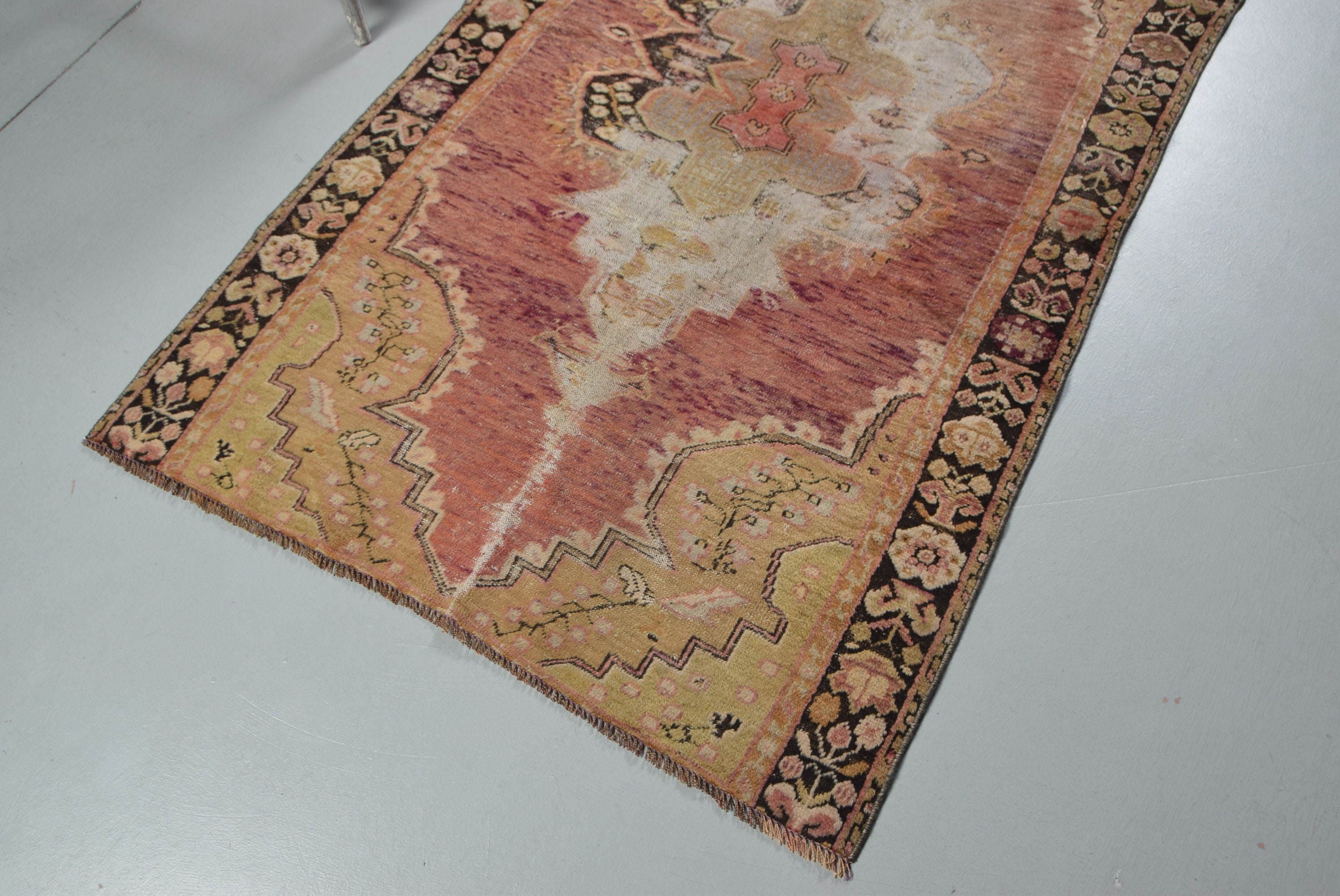 Red Oushak Rug, Kitchen Rugs, Anatolian Rug, Vintage Rug, Oushak Rug, 3.6x6 ft Accent Rug, Rugs for Bedroom, Bedroom Rugs, Turkish Rugs