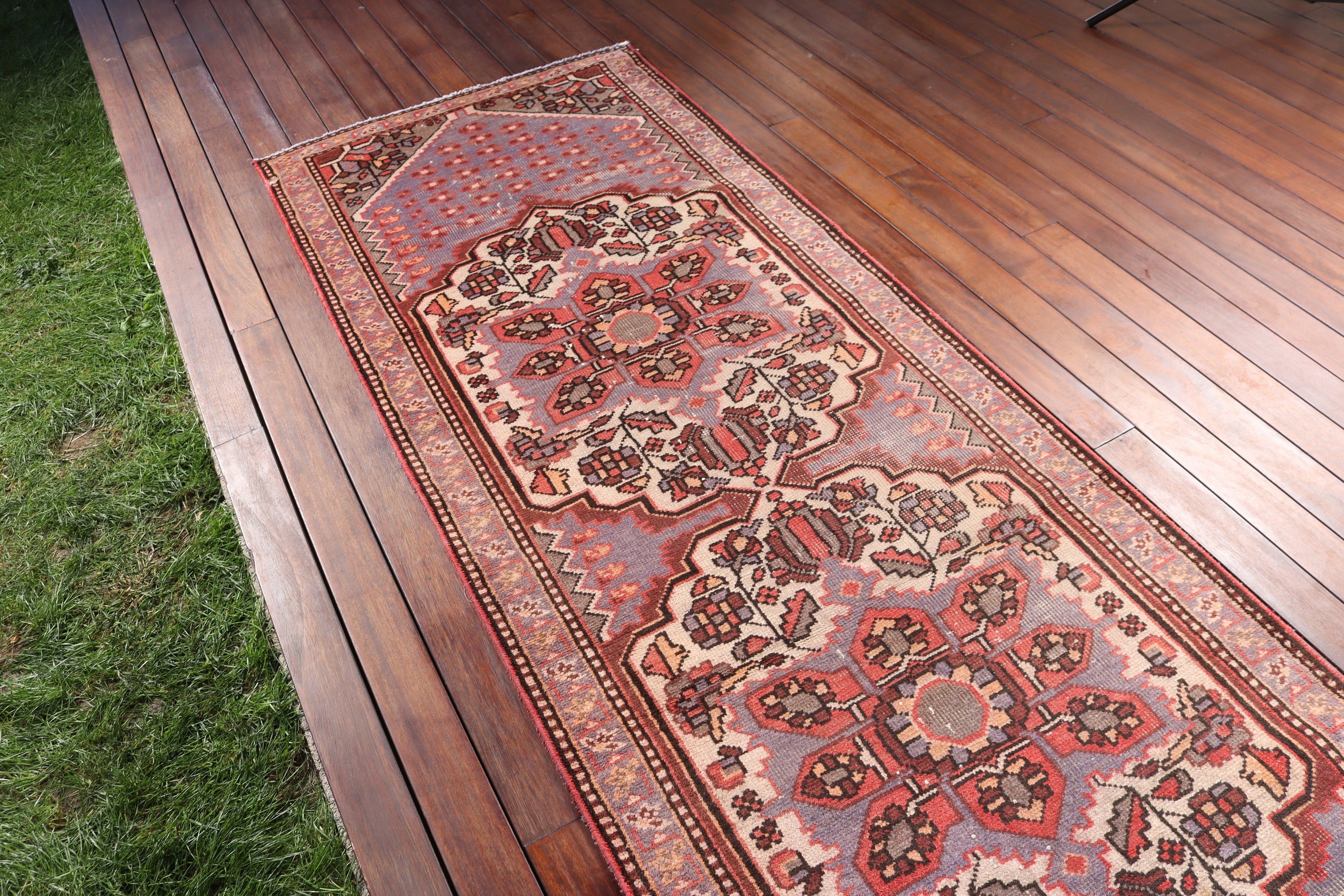 Koşucu Halıları, Mor Mutfak Halısı, Türk Halıları, 3,1x9,8 ft Koşucu Halısı, Uzun Yolluk Halıları, Yatak Odası Halıları, Vintage Halılar, Havalı Halı, Aztek Halısı