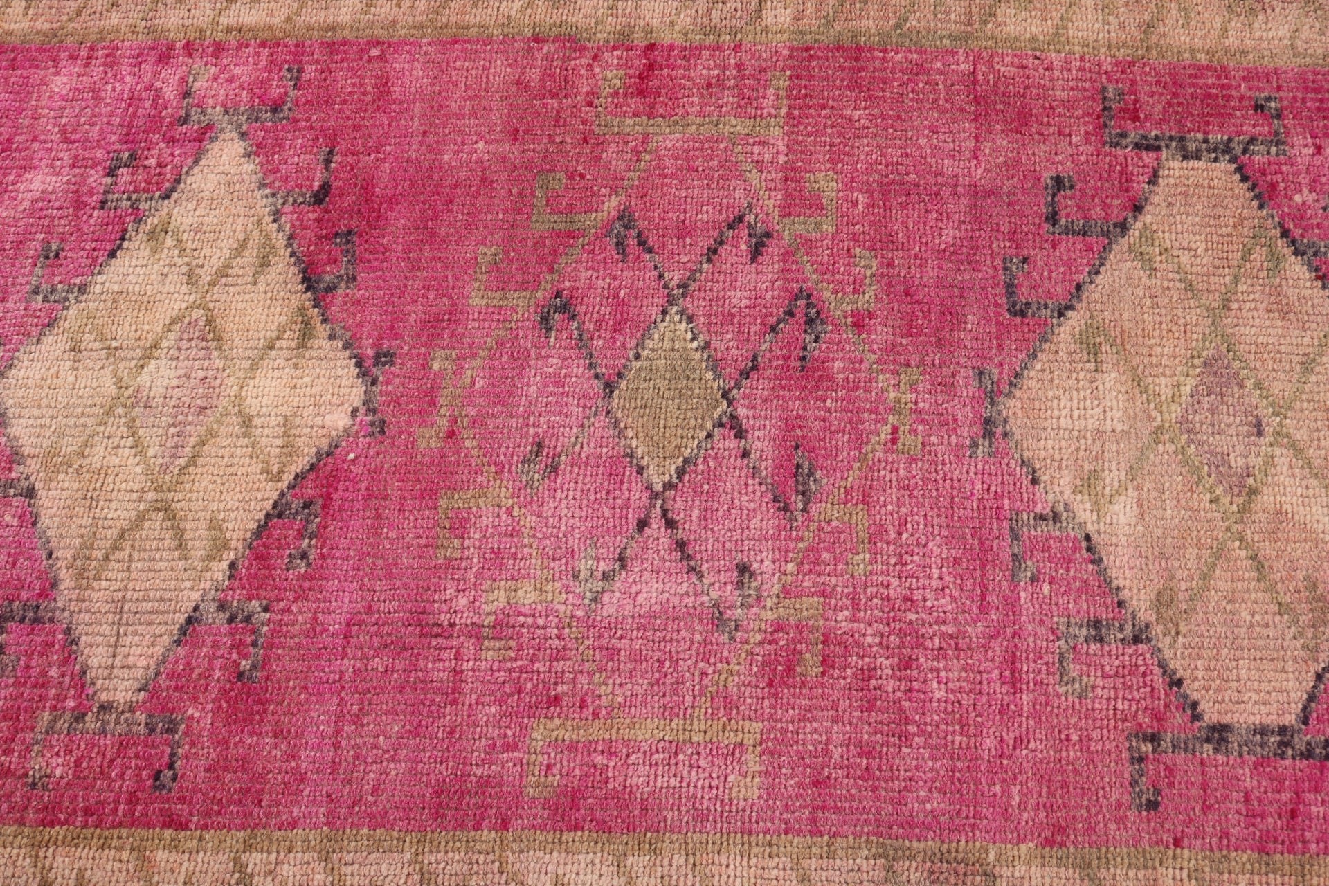 3.1x10.9 ft Runner Halı, Vintage Runner Halılar, Vintage Halı, Türk Halısı, Pembe Anadolu Halıları, Nötr Halılar, El Dokuma Halı, Koridor Halısı