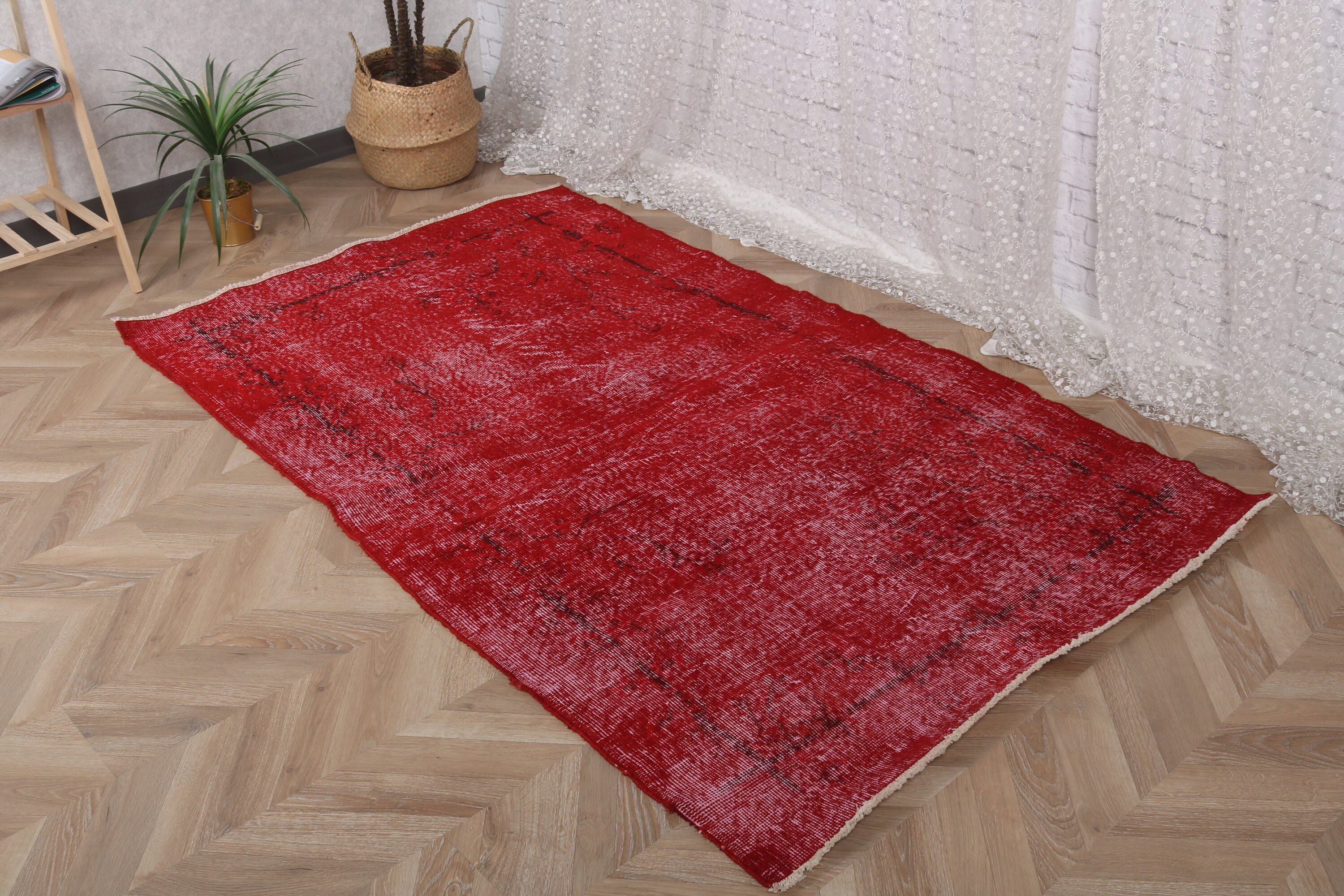 Estetik Halılar, 3.8x6.5 ft Alan Halısı, Yemek Odası Halısı, Geometrik Halı, Çocuk Odası Halıları, Vintage Halı, Türk Halısı, Kırmızı El Dokuma Halılar, Yün Halı