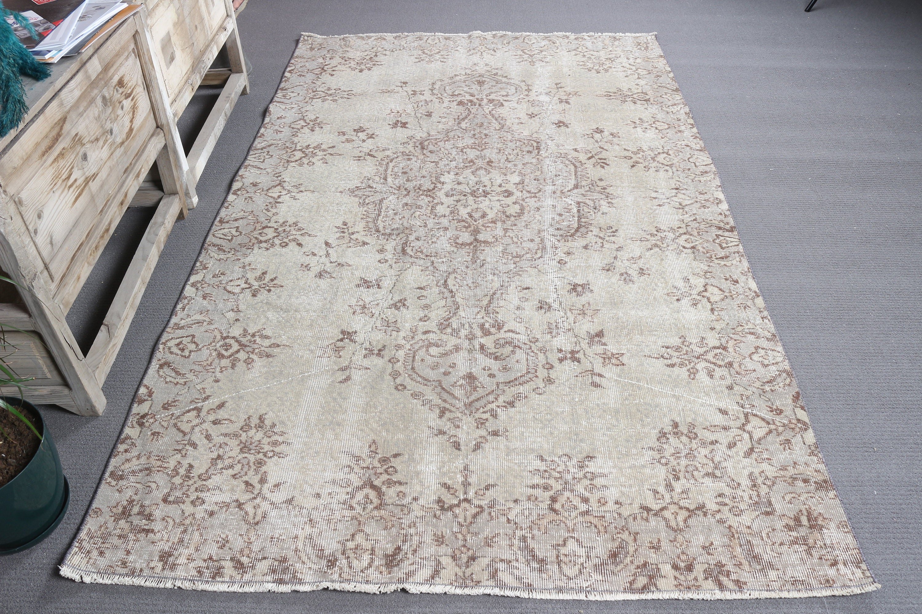 Beige Cool Rug, Turkish Area Rug Rugs, Turkish Rugs, 4.9x8 ft Area Rug, Rugs for Living Room, Vintage Rug, Kitchen Rugs, Bedroom Rugs