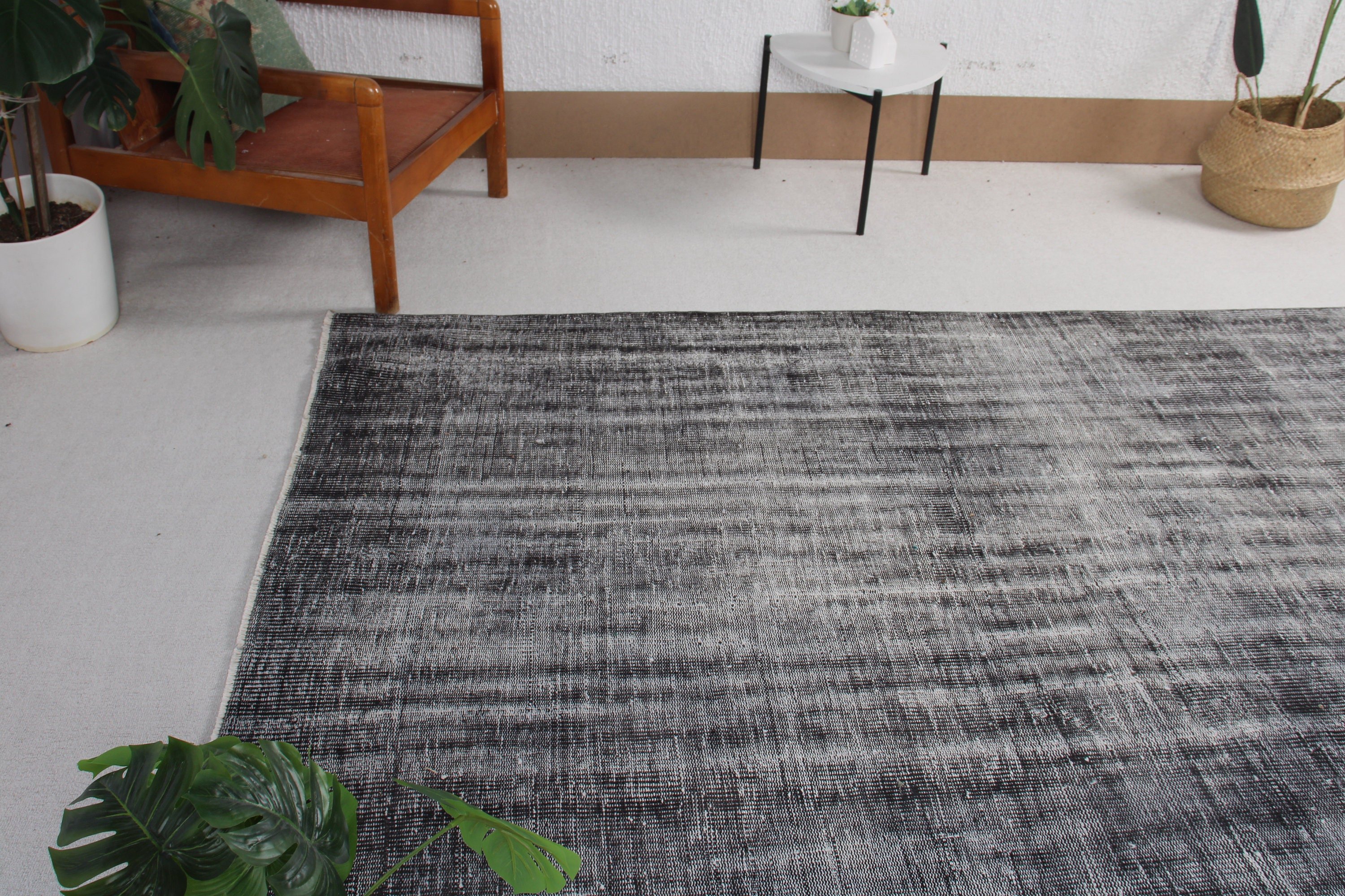 Salon Rug, Bedroom Rug, Black  5.1x8.5 ft Large Rug, Vintage Rugs, Anatolian Rug, Statement Rugs, Turkish Rug, Office Rugs