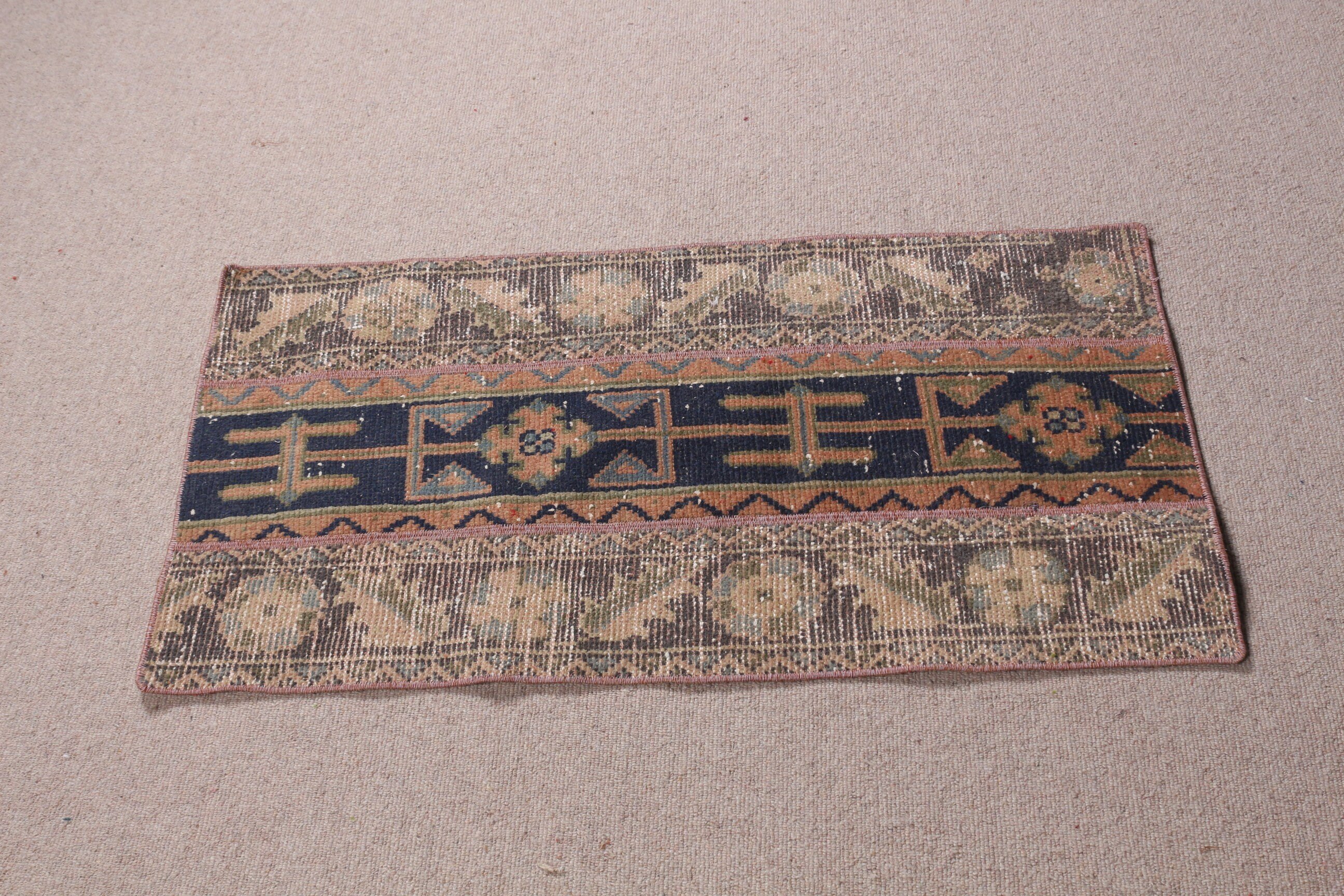 Bej Ev Dekor Halıları, Vintage Halı, Oryantal Halılar, Banyo Halısı, Türk Halısı, 1.8x3.6 ft Küçük Halı, Anadolu Halısı, Duvara Asılı Halılar