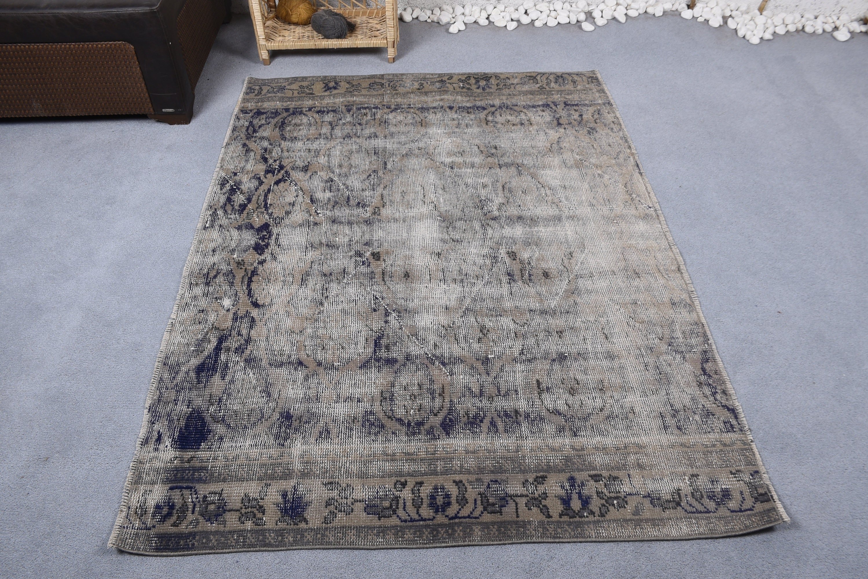 Bedroom Rug, Blue Anatolian Rug, Moroccan Rugs, Turkish Rug, 5.7x4.2 ft Accent Rug, Home Decor Rug, Rugs for Entry, Entry Rug, Vintage Rug