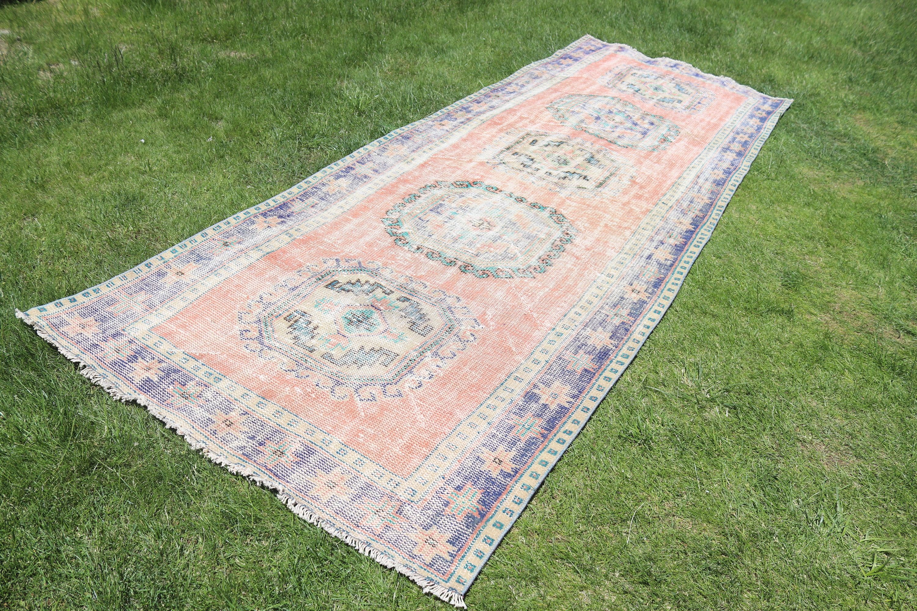 Antika Halılar, Koridor Halıları, Uzun Yolluk Halıları, Pembe Geometrik Halı, Türk Halıları, Geometrik Halılar, Vintage Halı, 4.2x12.1 ft Yolluk Halıları