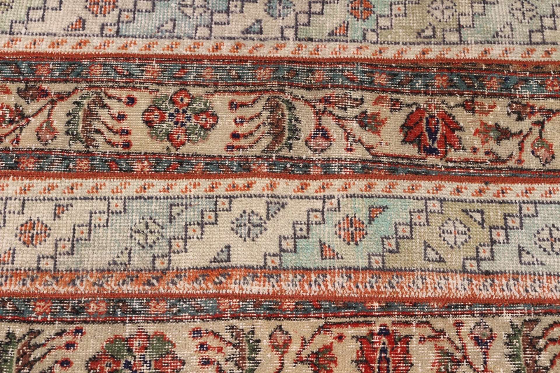 Çocuk Halıları, Türk Halısı, Anadolu Halısı, Yatak Odası Halıları, Paspas Halıları, Vintage Halılar, 2,5x3,1 ft Küçük Halı, Soluk Halı, Yeşil Fas Halıları