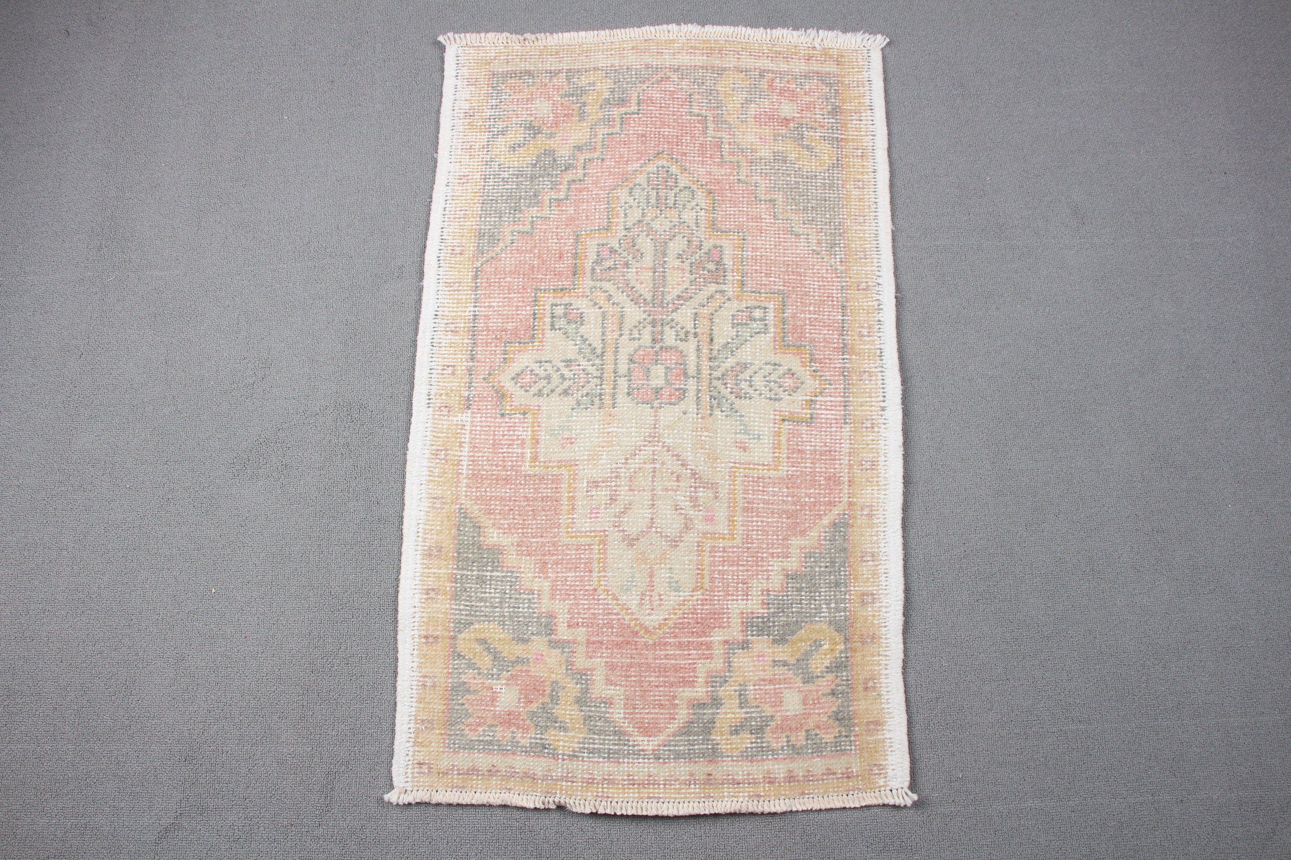 Dorm Rug, Home Decor Rugs, Bathroom Rugs, Oriental Rug, Turkish Rug, Vintage Rug, Wall Hanging Rugs, Beige Oushak Rugs, 1.8x3 ft Small Rug