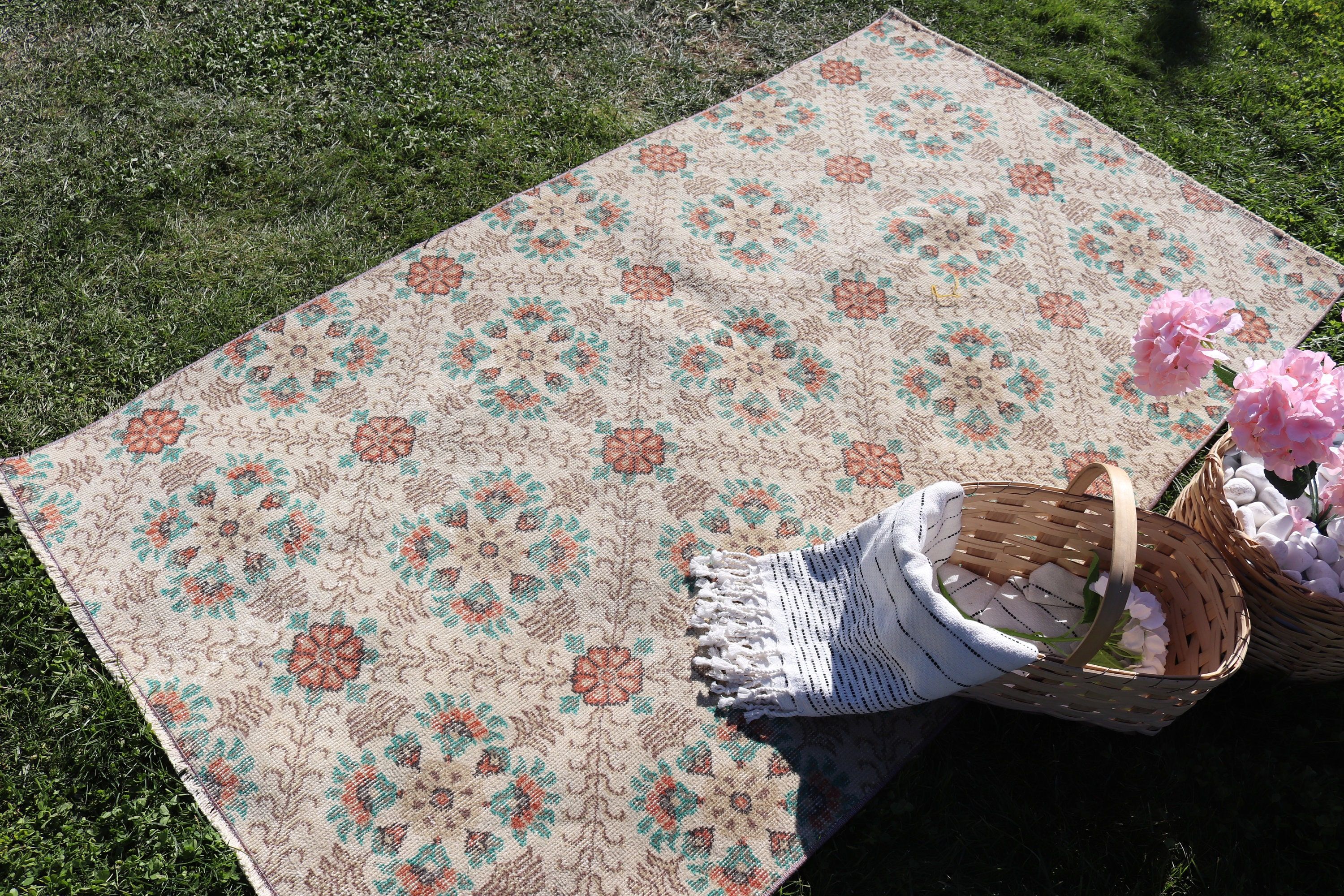 Vintage Accent Rug, 3.6x6.5 ft Accent Rugs, Vintage Rug, Beige Neutral Rug, Flatweave Rug, Decorative Rug, Turkish Rug, Statement Rug