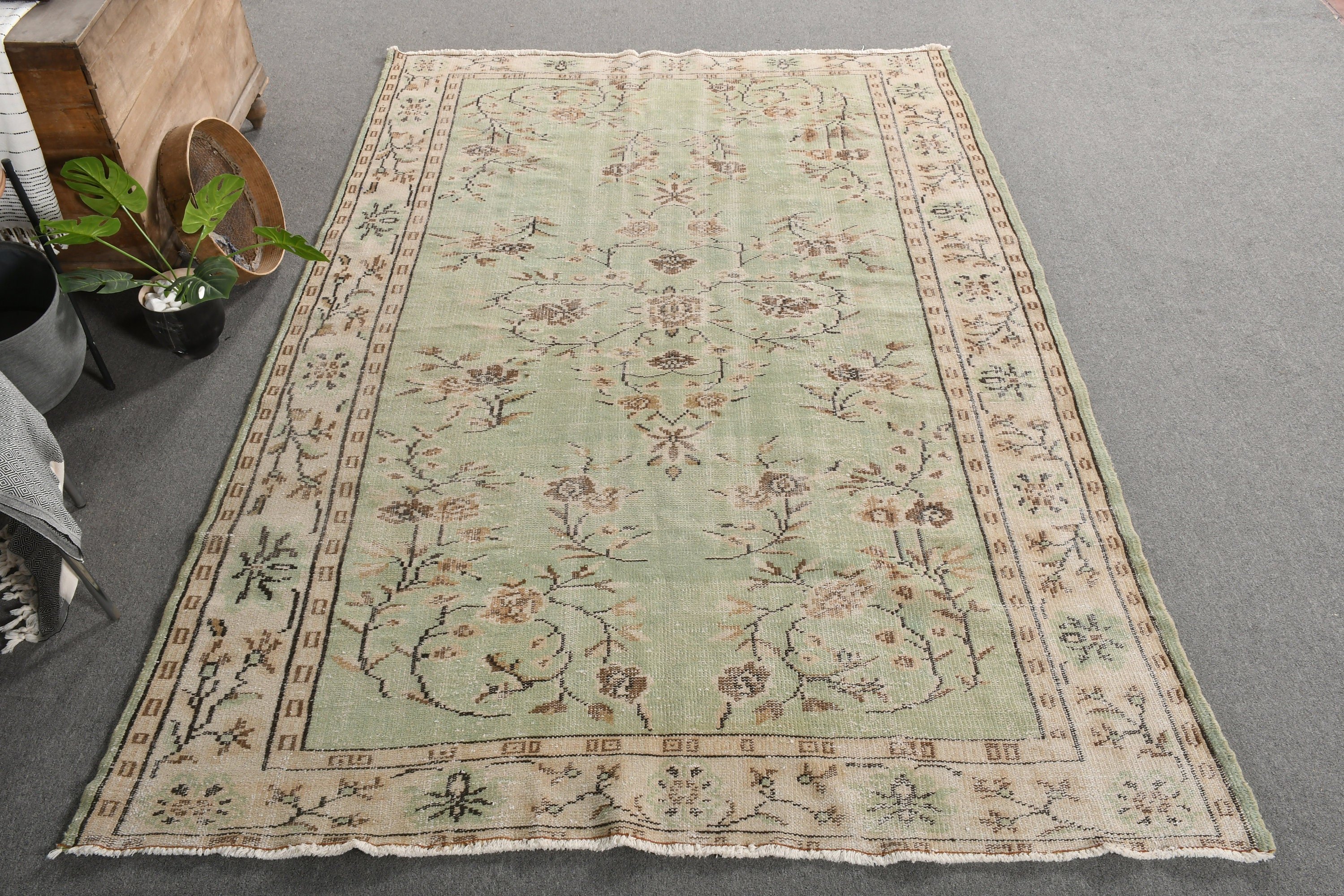 Vintage Rugs, Salon Rug, Living Room Rugs, Oushak Rug, Green  6.4x9.2 ft Large Rug, Kitchen Rug, Custom Rug, Turkish Rug