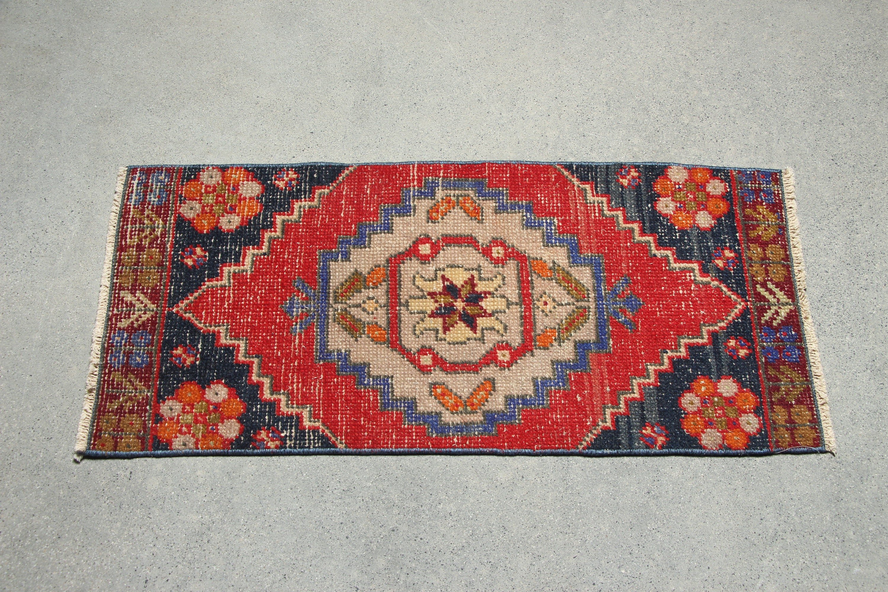 Turkish Rug, Art Rug, Bedroom Rug, Bathroom Rugs, 1.3x2.9 ft Small Rug, Vintage Rug, Red Home Decor Rugs, Wall Hanging Rugs, Floor Rug