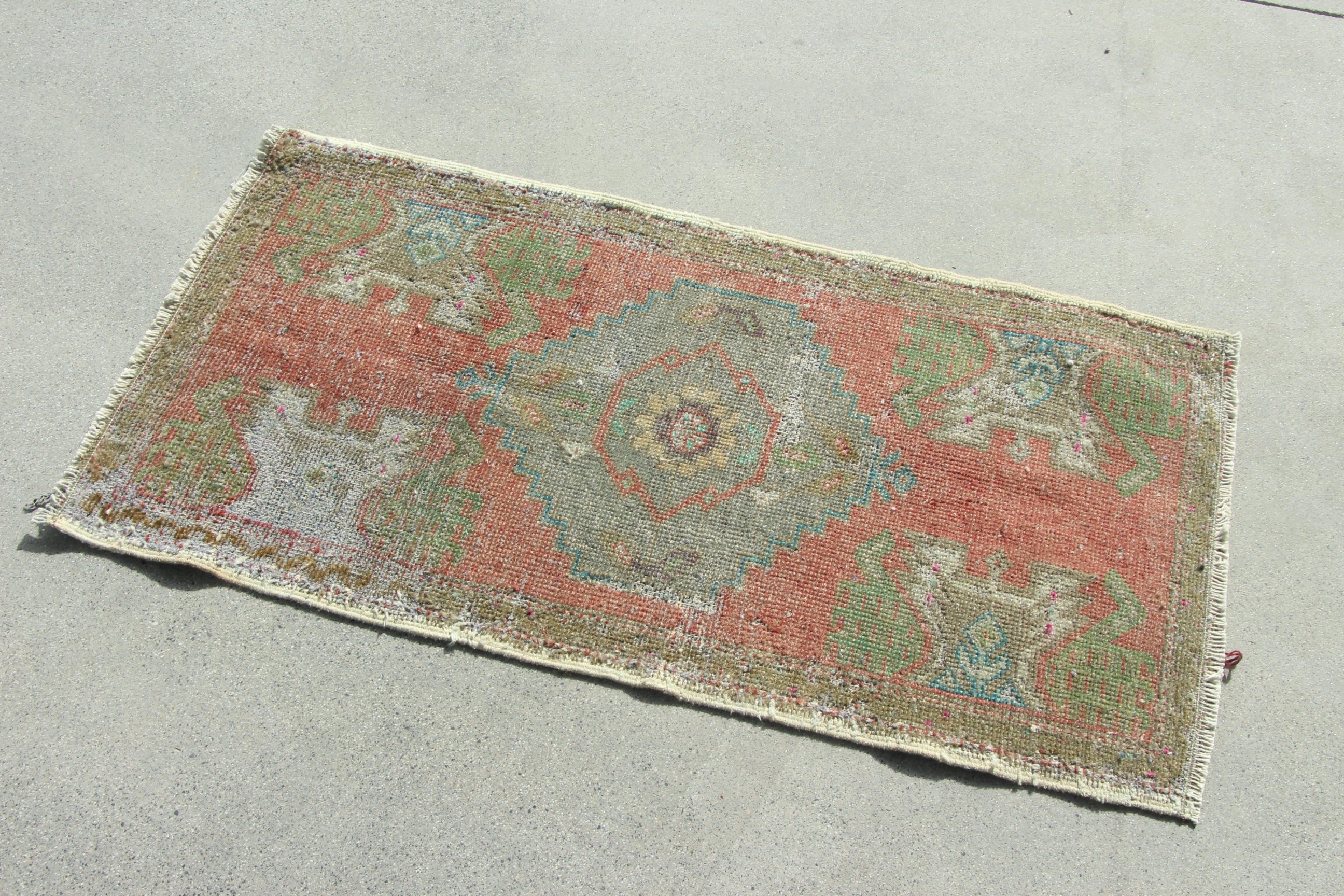 Türk Halıları, Mutfak Halıları, Yeşil Yün Halılar, Yatak Odası Halıları, Küçük Vintage Halılar, 1.7x3.2 ft Küçük Halı, Vintage Halılar, Geometrik Halılar