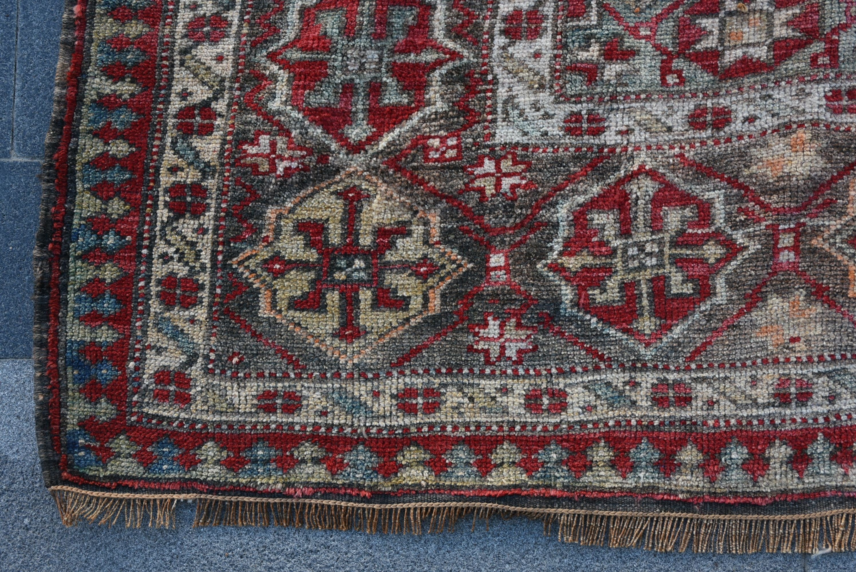 Anadolu Halısı, Türk Halıları, 4.2x6.7 ft Alan Halısı, İç Mekan Halıları, Ev Dekor Halısı, Vintage Halı, Kırmızı Oryantal Halı, Etnik Halılar, Mutfak Halıları