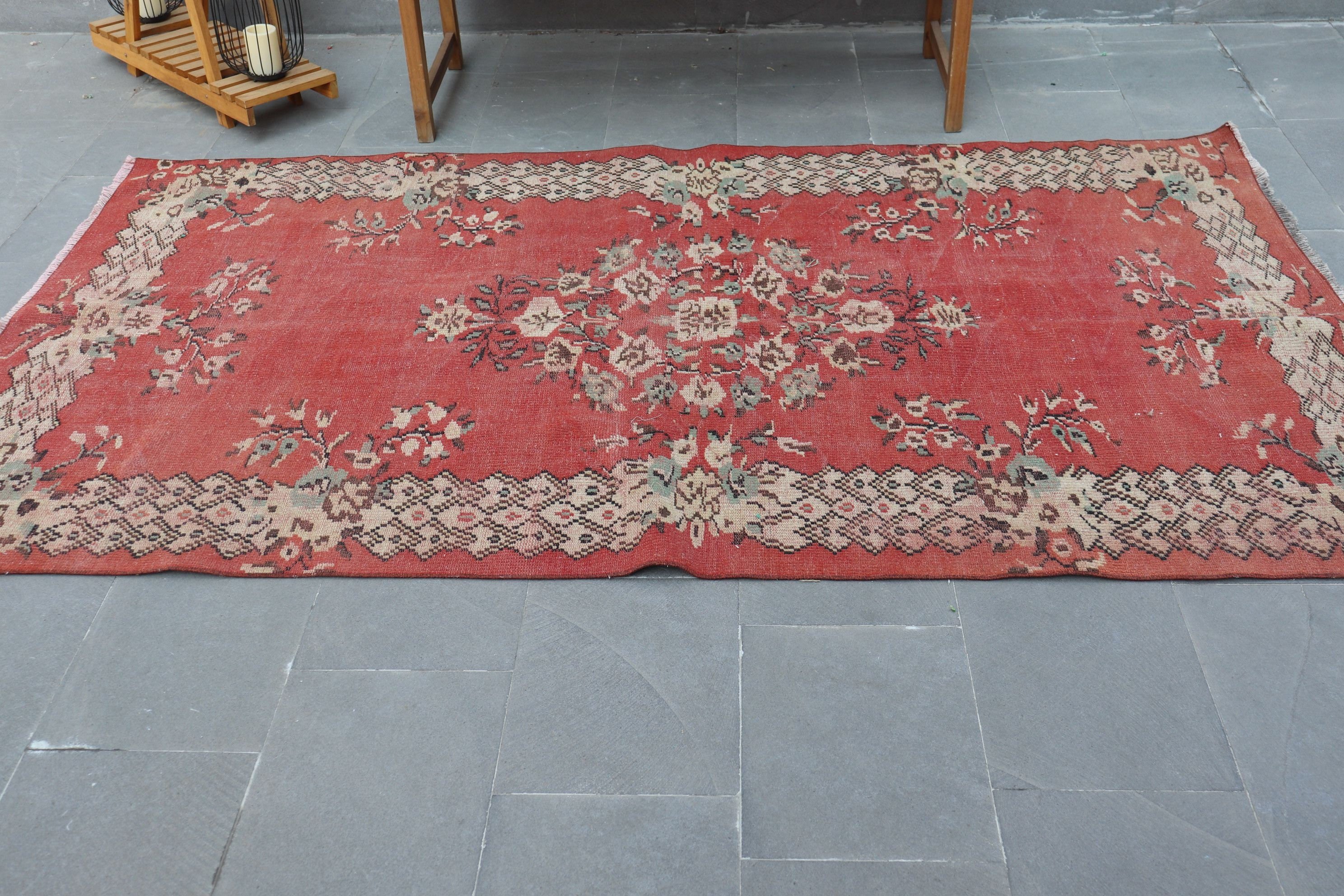 Antique Rugs, Floor Rugs, Rugs for Area, 4.7x7.9 ft Area Rugs, Red Anatolian Rugs, Turkish Rug, Vintage Rugs, Dining Room Rugs, Retro Rug