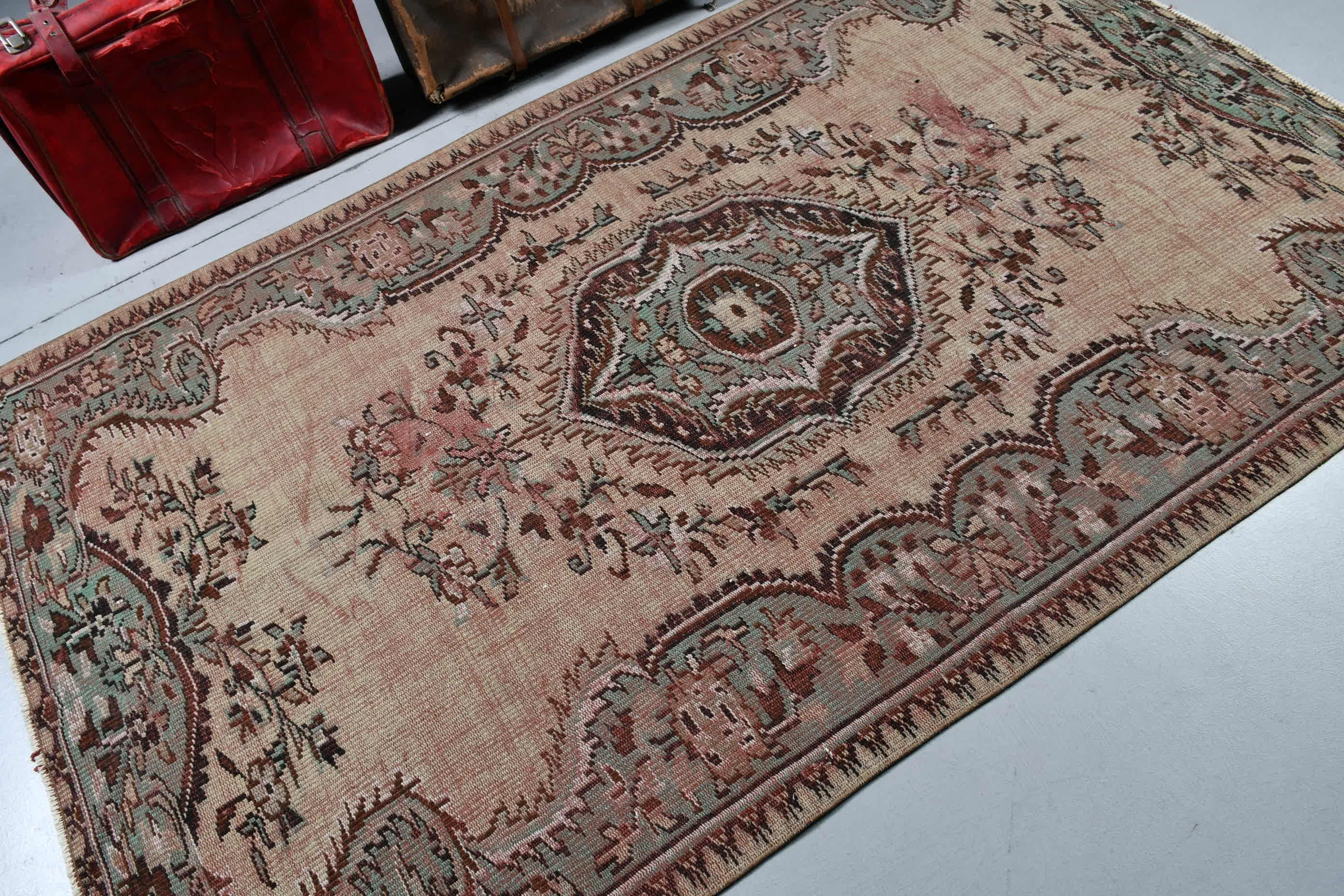 Kahverengi Anadolu Halıları, Oturma Odası Halısı, Soğuk Halı, Boho Halıları, 4,8x7,8 ft Alan Halısı, Vintage Halı, Türk Halıları, Anadolu Halıları, İç Mekan Halıları