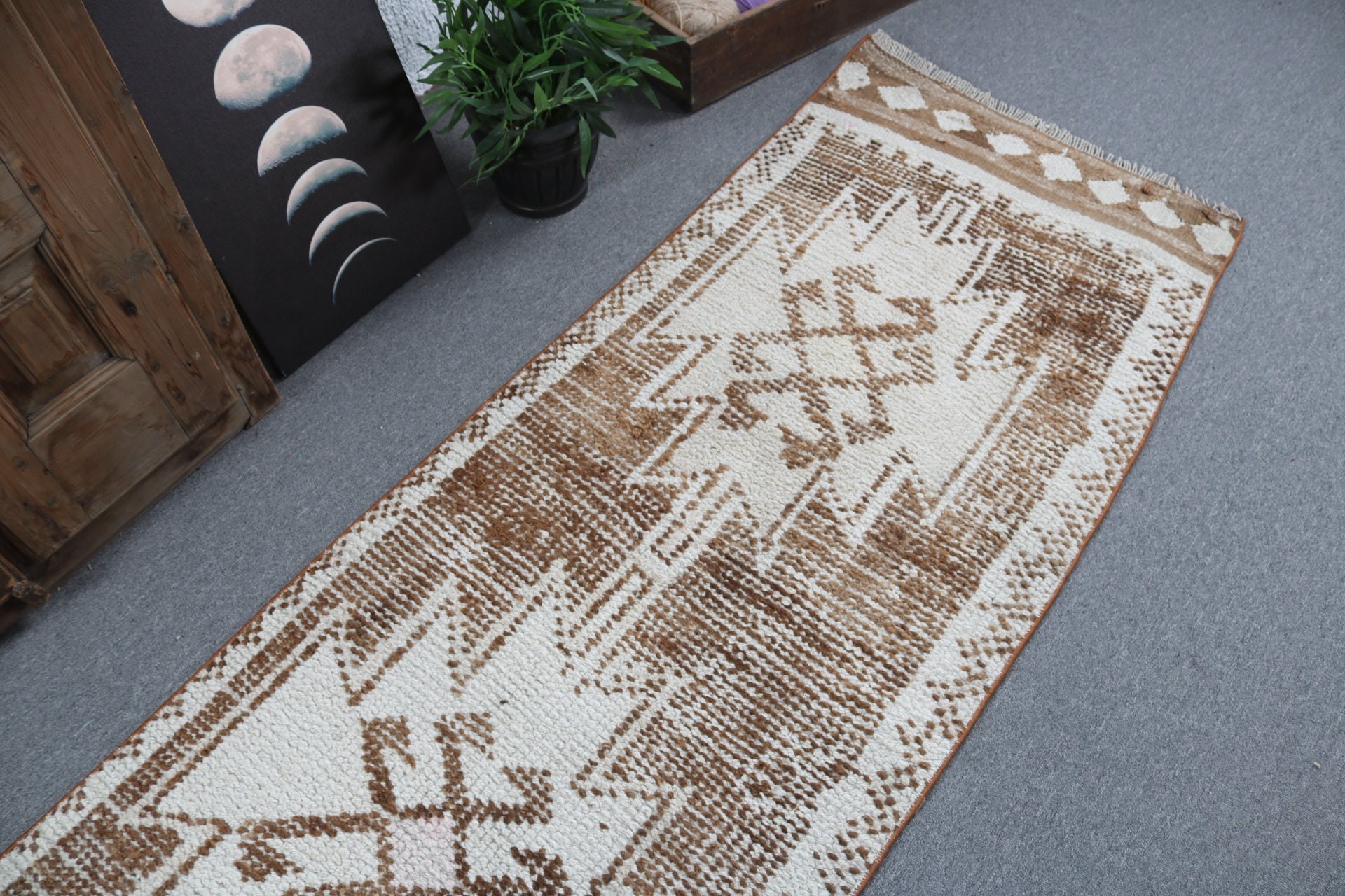 2.6x10.1 ft Runner Halıları, Egzotik Halı, Vintage Halı, Türk Halıları, Vintage Runner Halıları, Kahverengi Oushak Halısı, Mutfak Halıları, Oushak Halısı, Harika Halılar