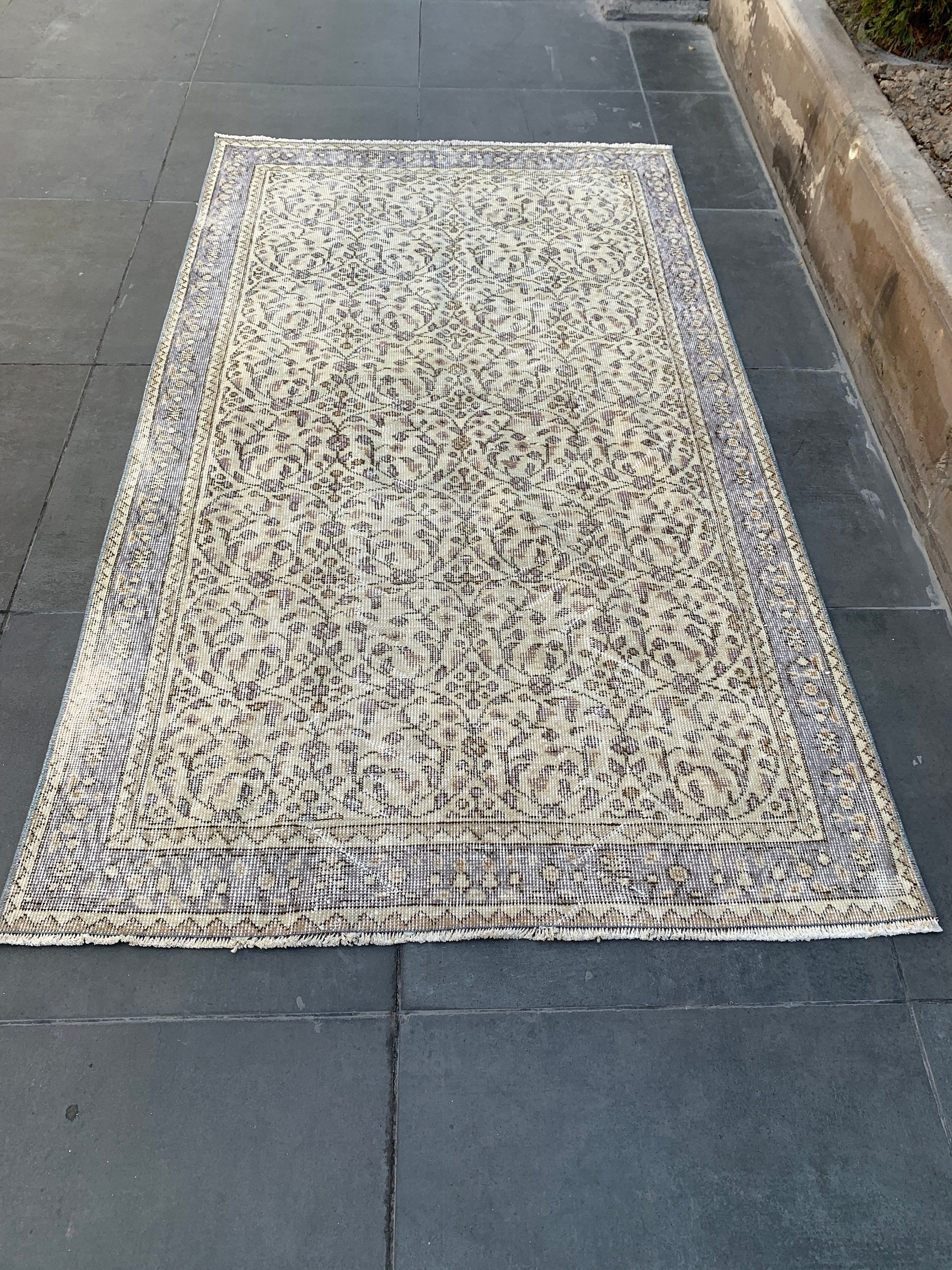 Mutfak Halıları, Vintage Halı, Bej Soğuk Halılar, Türk Halıları, Yemek Odası Halısı, Soluk Halı, 3,7x6,9 ft Alan Halıları, Oushak Halısı, Yemek Odası Halıları