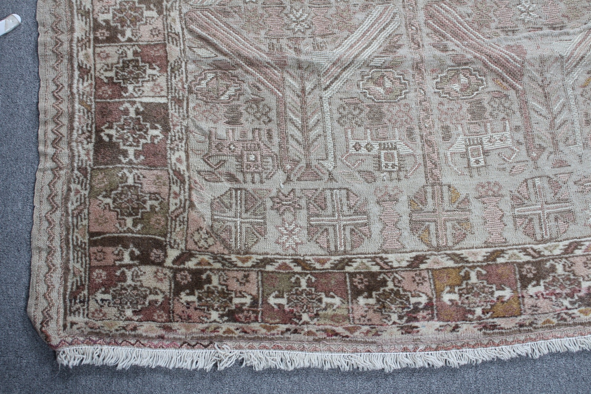 Beige Moroccan Rug, Dining Room Rug, Cool Rug, 4.1x6.4 ft Area Rug, Kitchen Rugs, Turkish Rug, Vintage Rugs, Bohemian Rug