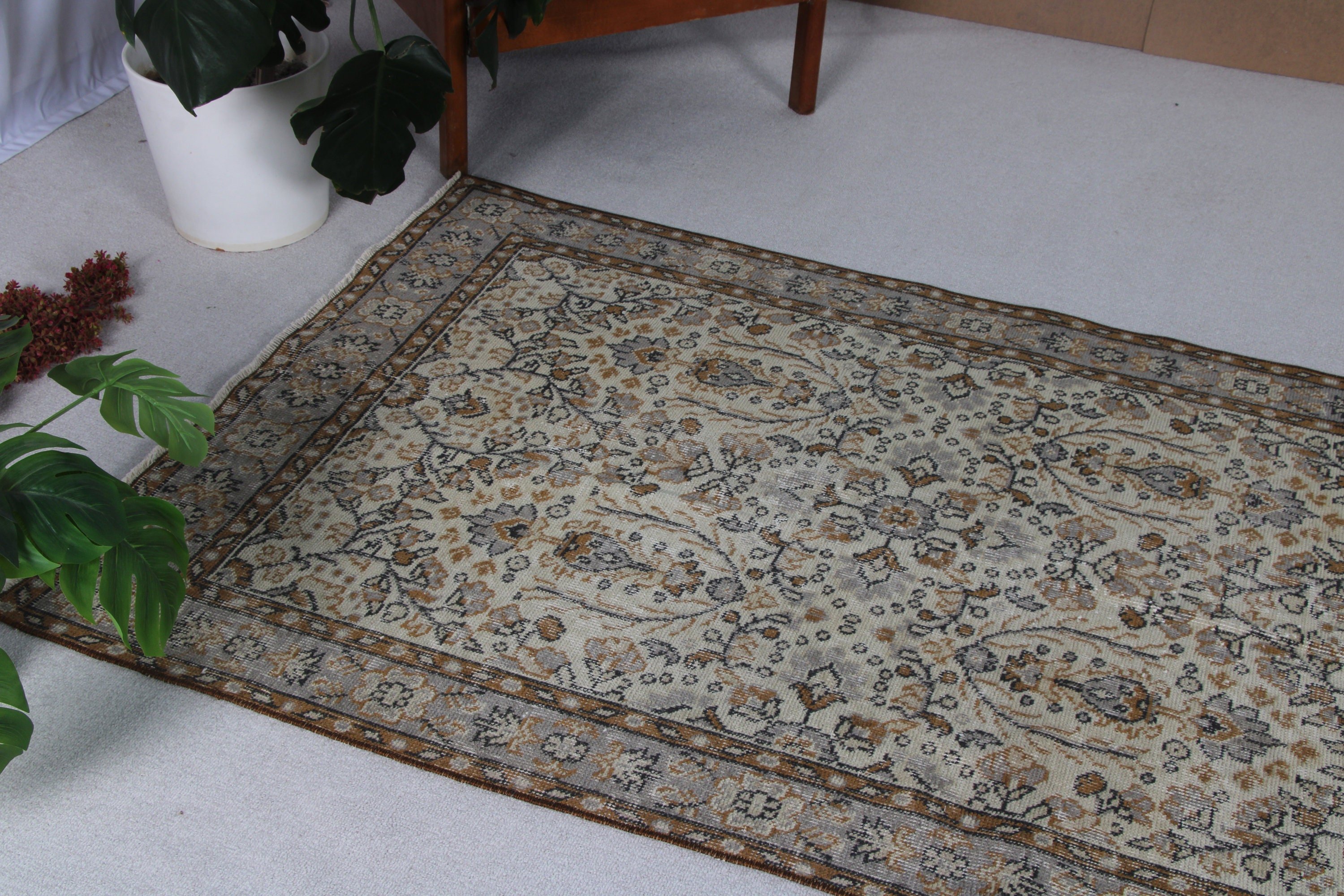 Vintage Rugs, Dining Room Rug, Rugs for Kitchen, Bedroom Rugs, Oriental Rug, Beige Floor Rug, Turkish Rugs, Wool Rug, 3.6x6.9 ft Area Rug