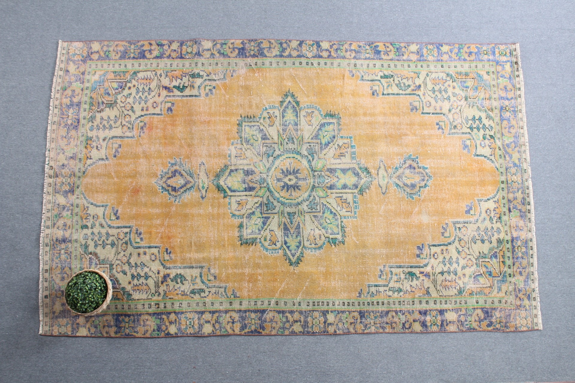 Turuncu Yatak Odası Halısı, 5.5x8.7 ft Büyük Halılar, Vintage Halılar, Oryantal Halı, Salon Halısı, Boho Halısı, Yatak Odası Halısı, Yatak Odası Halıları, Türk Halısı