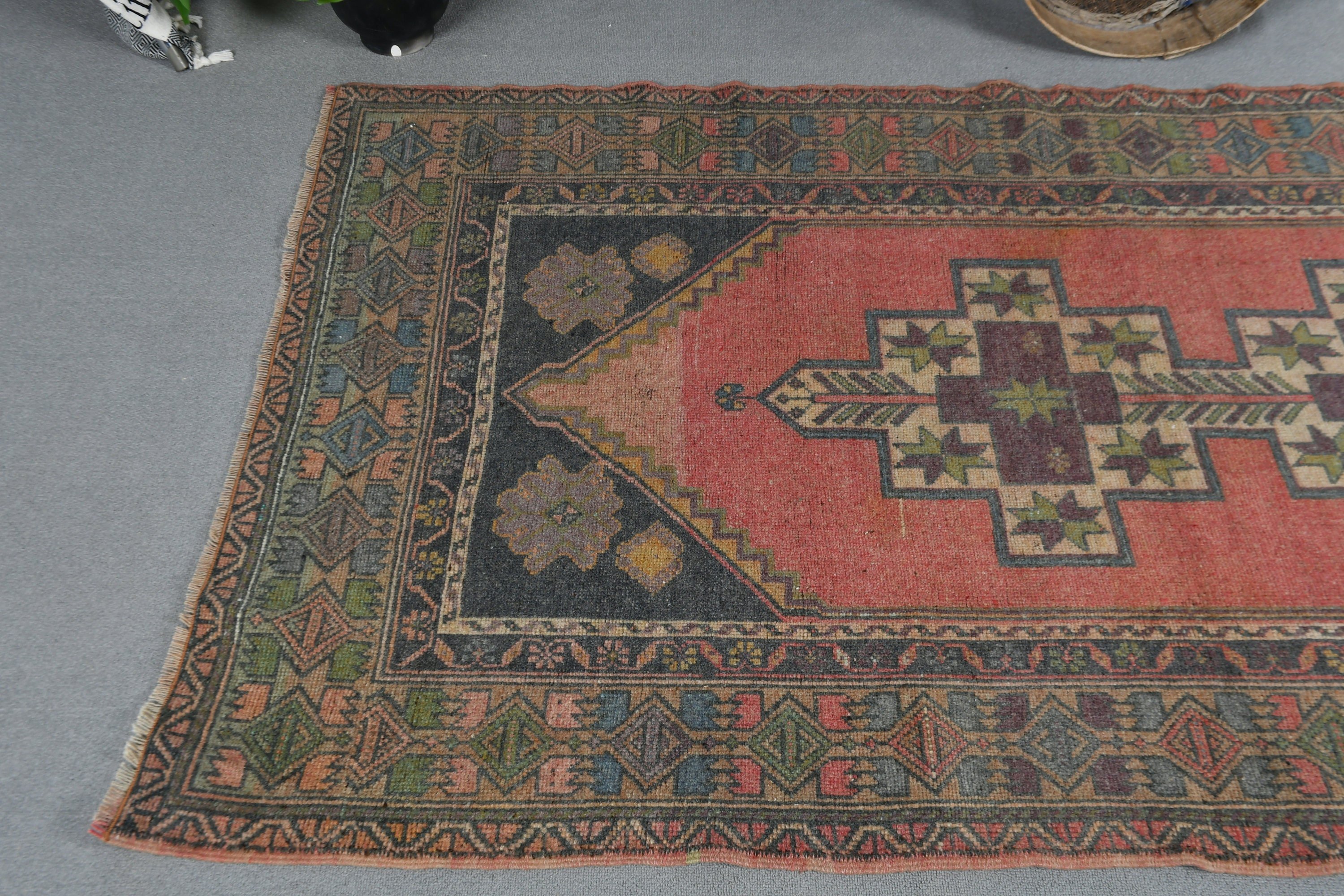 Türk Halıları, Oushak Halısı, 3,8x6,8 ft Alan Halısı, İç Mekan Halısı, Kırmızı Fas Halısı, Vintage Halı, İç Mekan Halıları, Anadolu Halıları, Doğal Halı