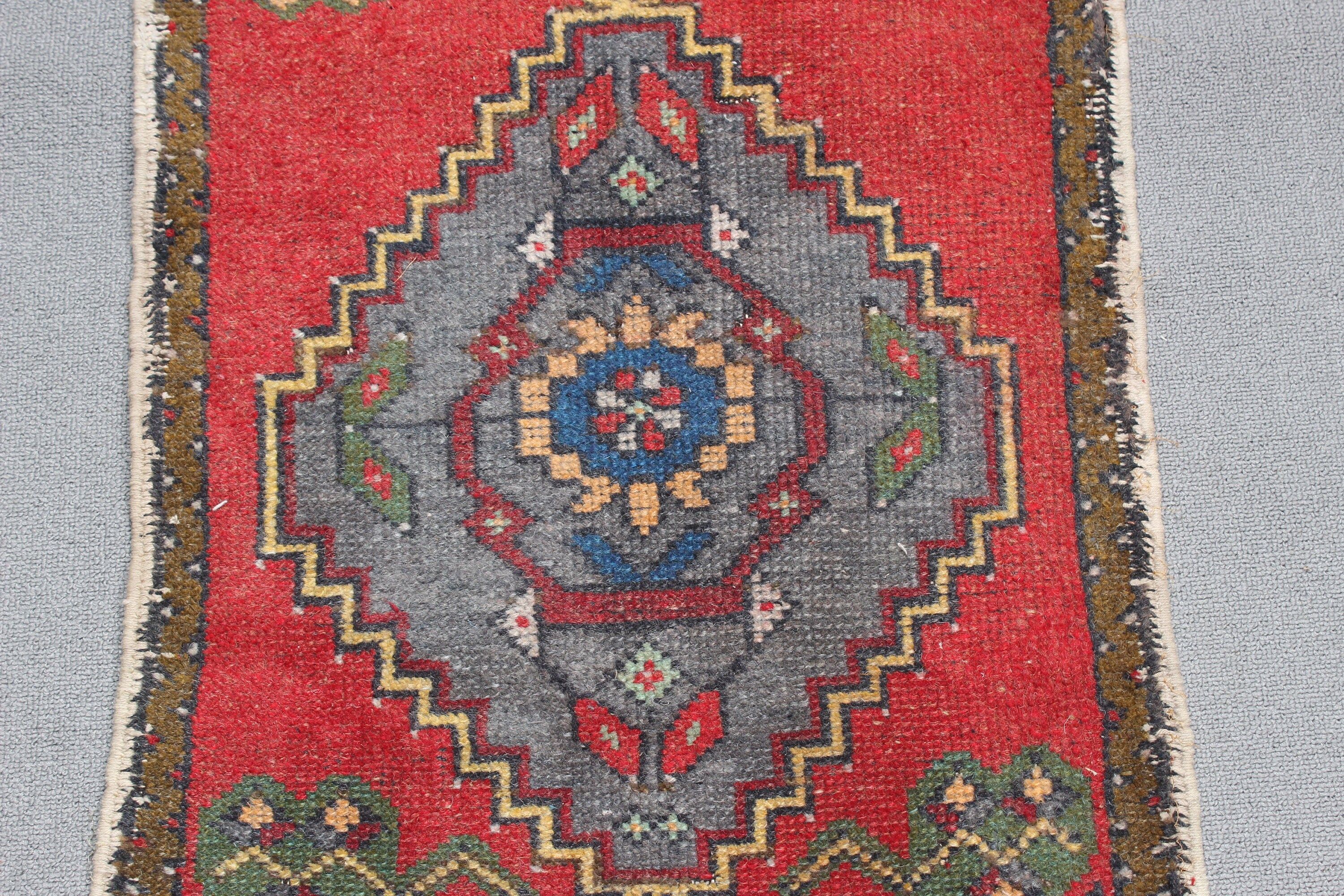 Ethnic Rugs, Car Mat Rugs, Turkish Rug, Home Decor Rug, 1.8x3.4 ft Small Rugs, Bedroom Rugs, Flatweave Rug, Vintage Rugs, Red Cool Rug