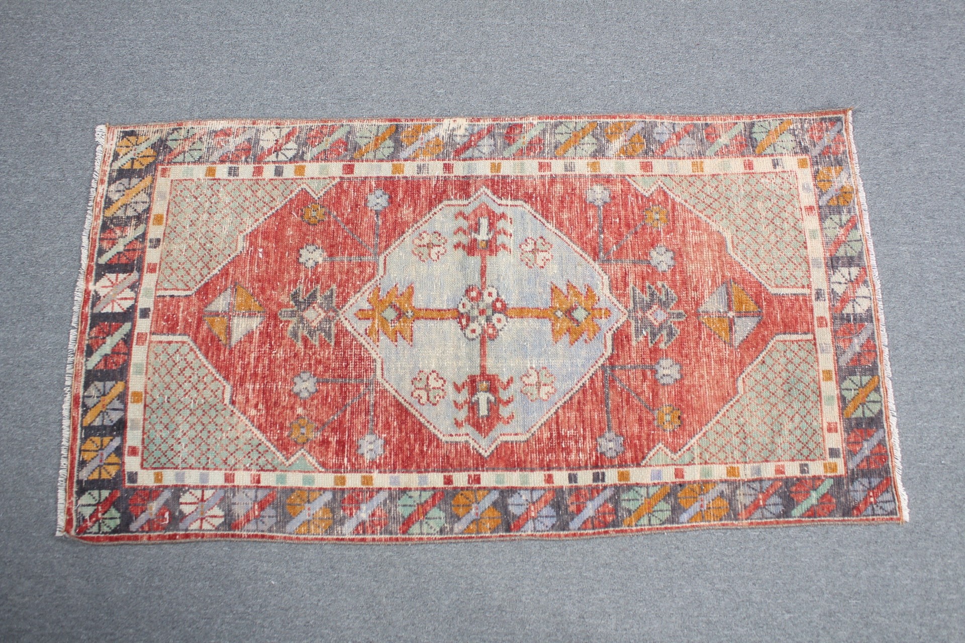 Giriş Kilimleri, Vintage Halılar, Kırmızı Oushak Halı, Yün Halı, Banyo Halıları, Soğuk Halı, 2,6x4,8 ft Küçük Halı, Etnik Halı, Araba Paspas Halısı, Türk Halısı