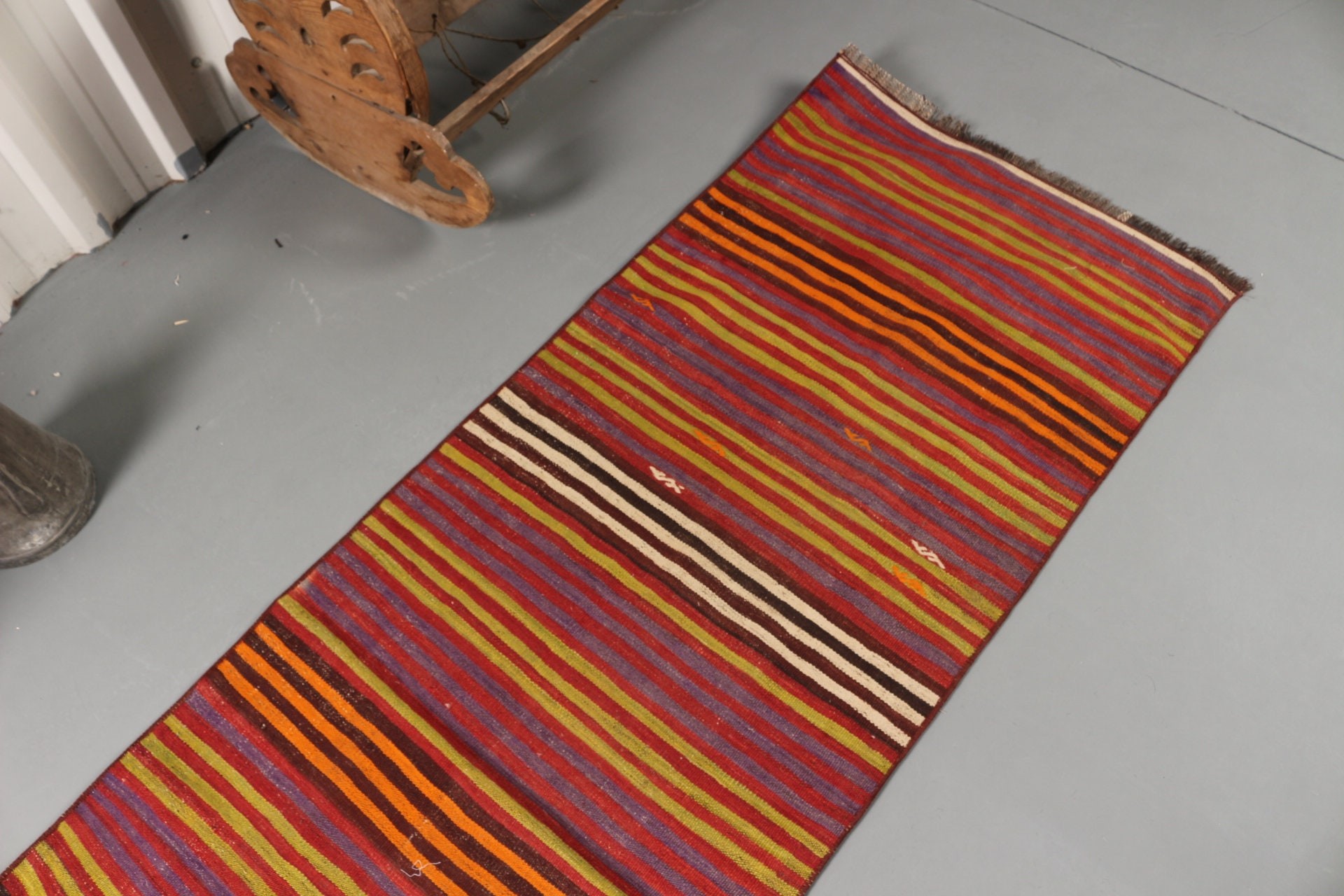 Sessiz Halılar, Ev Dekorasyonu Halısı, Mutfak Halısı, Türk Halısı, Kilim, Havalı Halı, Merdiven Halısı, Vintage Halılar, Kırmızı Antika Halı, 2.3x8 ft Yolluk Halıları