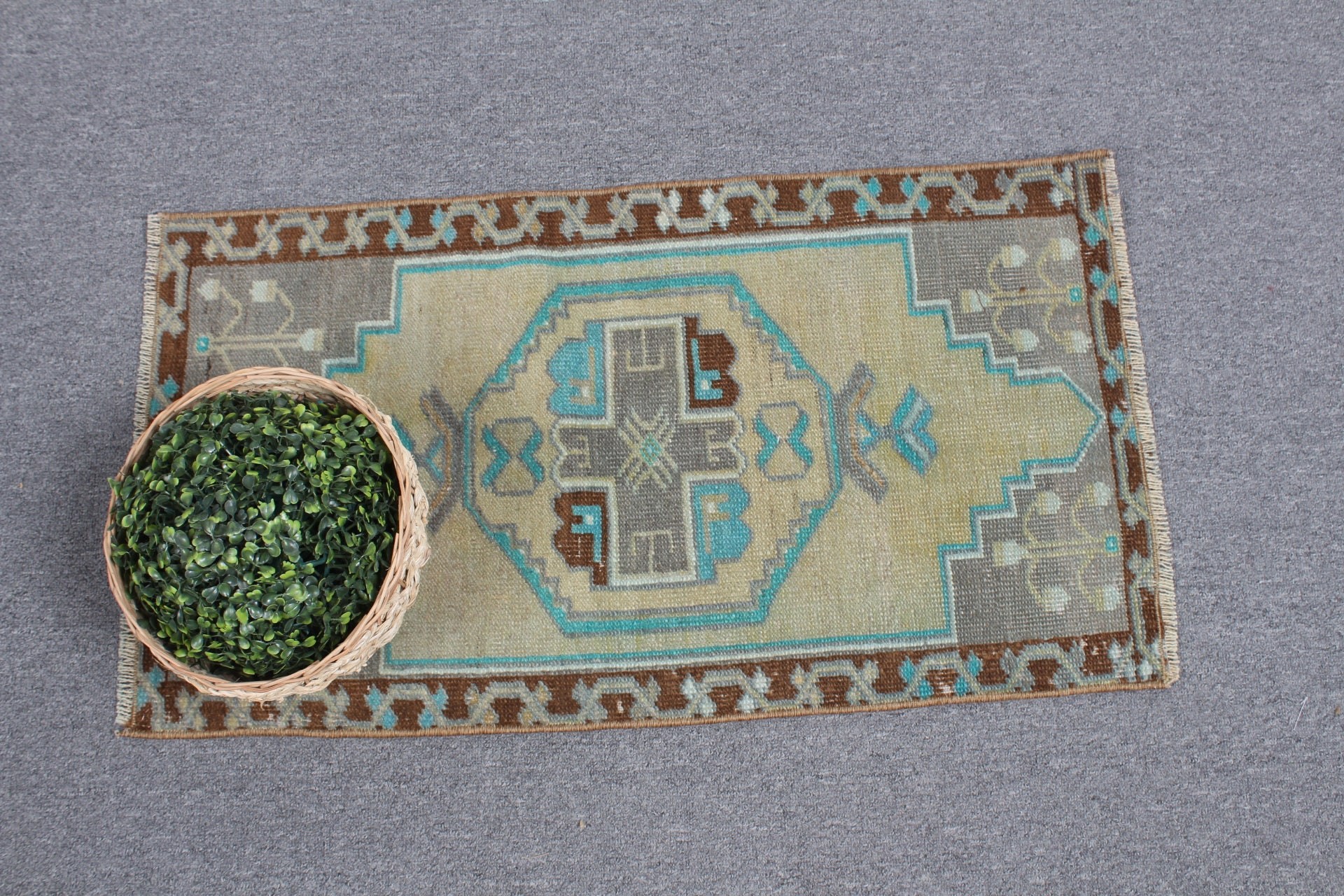 Turkish Rug, Wall Hanging Rug, Vintage Rug, Green Antique Rug, Floor Rug, Rugs for Bath, Kitchen Rugs, Bathroom Rug, 1.5x2.7 ft Small Rug