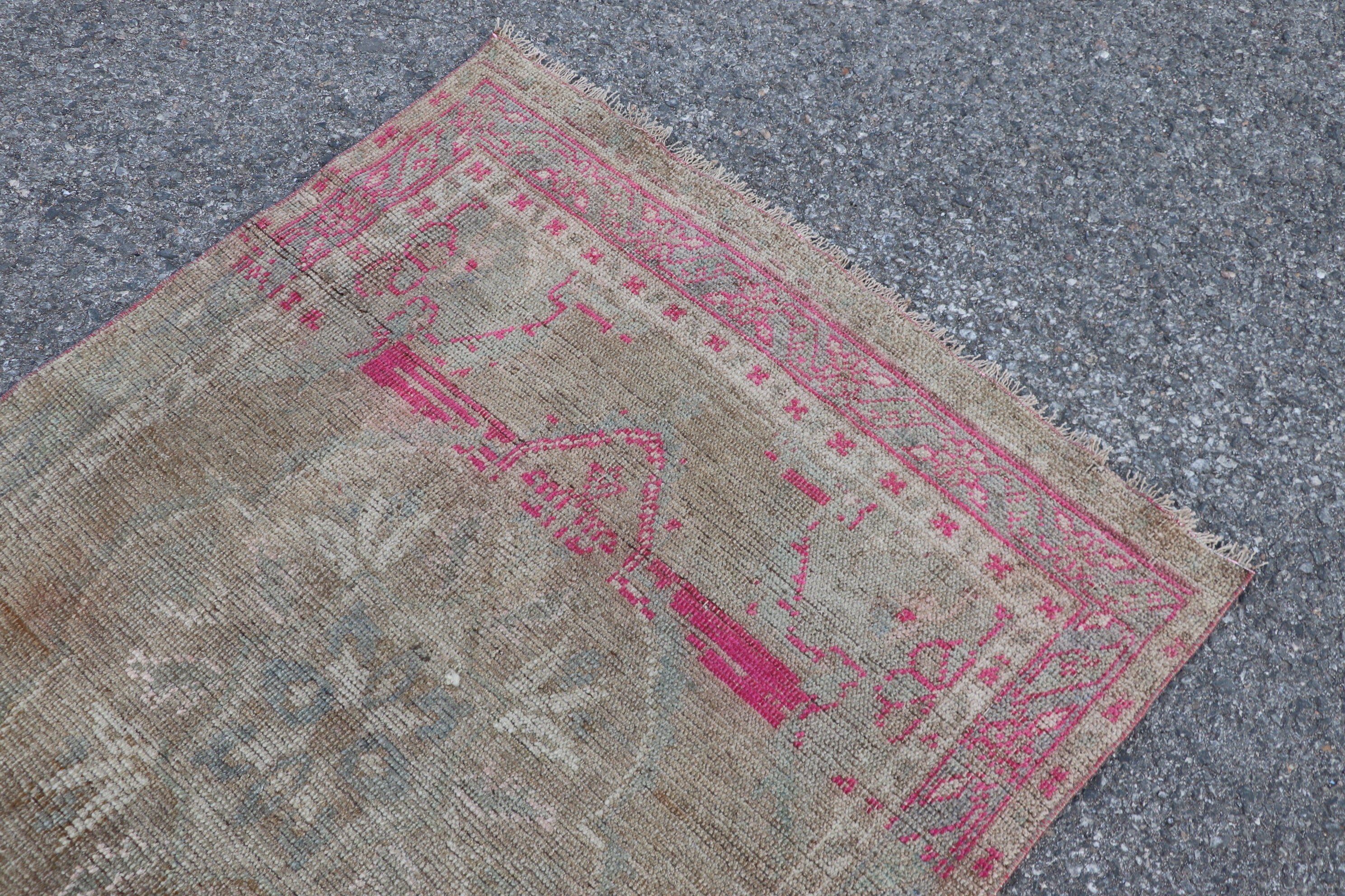 Home Decor Rug, 3.4x4.7 ft Accent Rugs, Rugs for Bedroom, Nursery Rug, Turkish Rug, Boho Rug, Bedroom Rugs, Pink Cool Rug, Vintage Rug