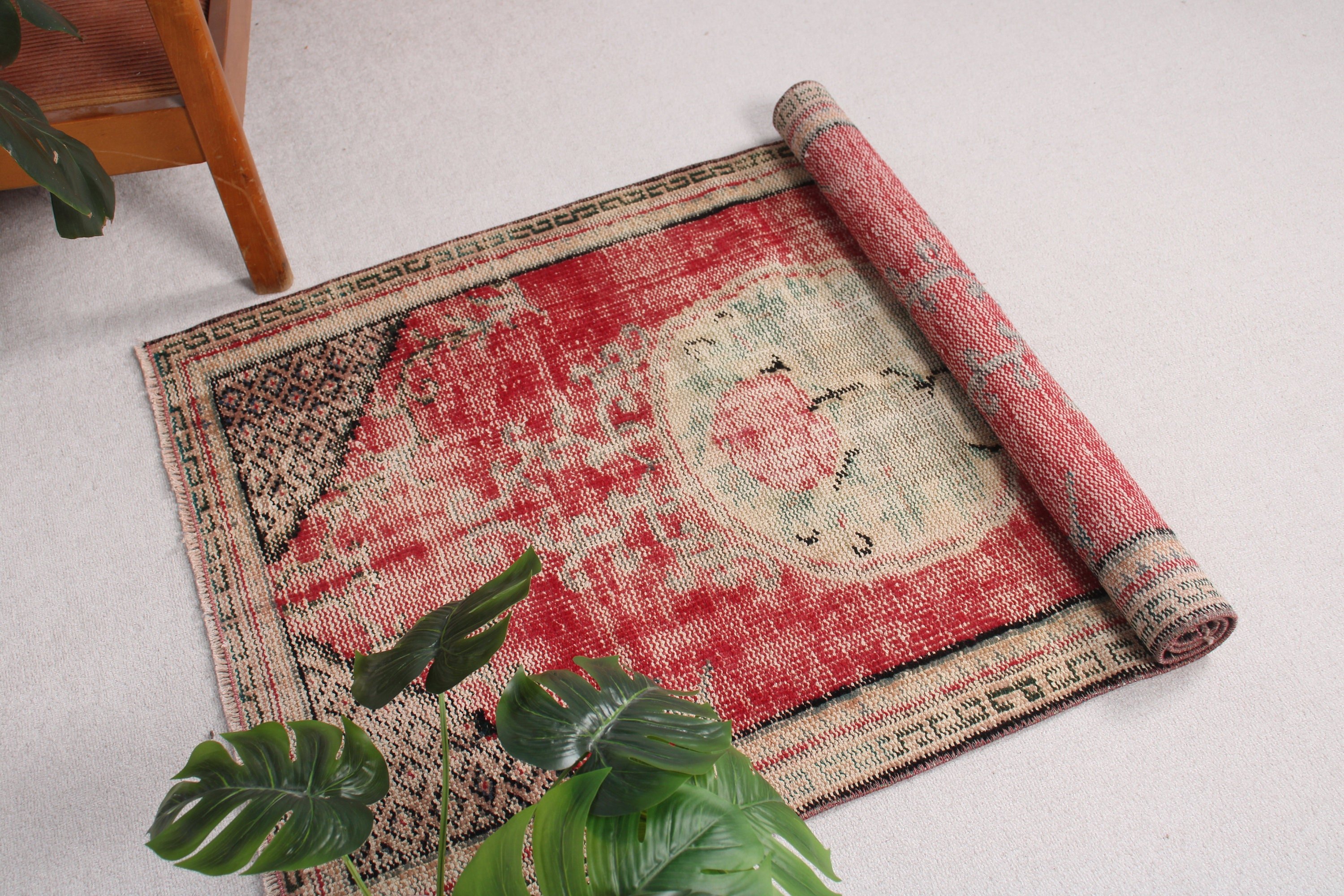 Red Boho Rug, Vintage Rug, Anatolian Rugs, Small Boho Rugs, 2.9x4.8 ft Small Rug, Bath Rug, Rugs for Kitchen, Handwoven Rug, Turkish Rugs