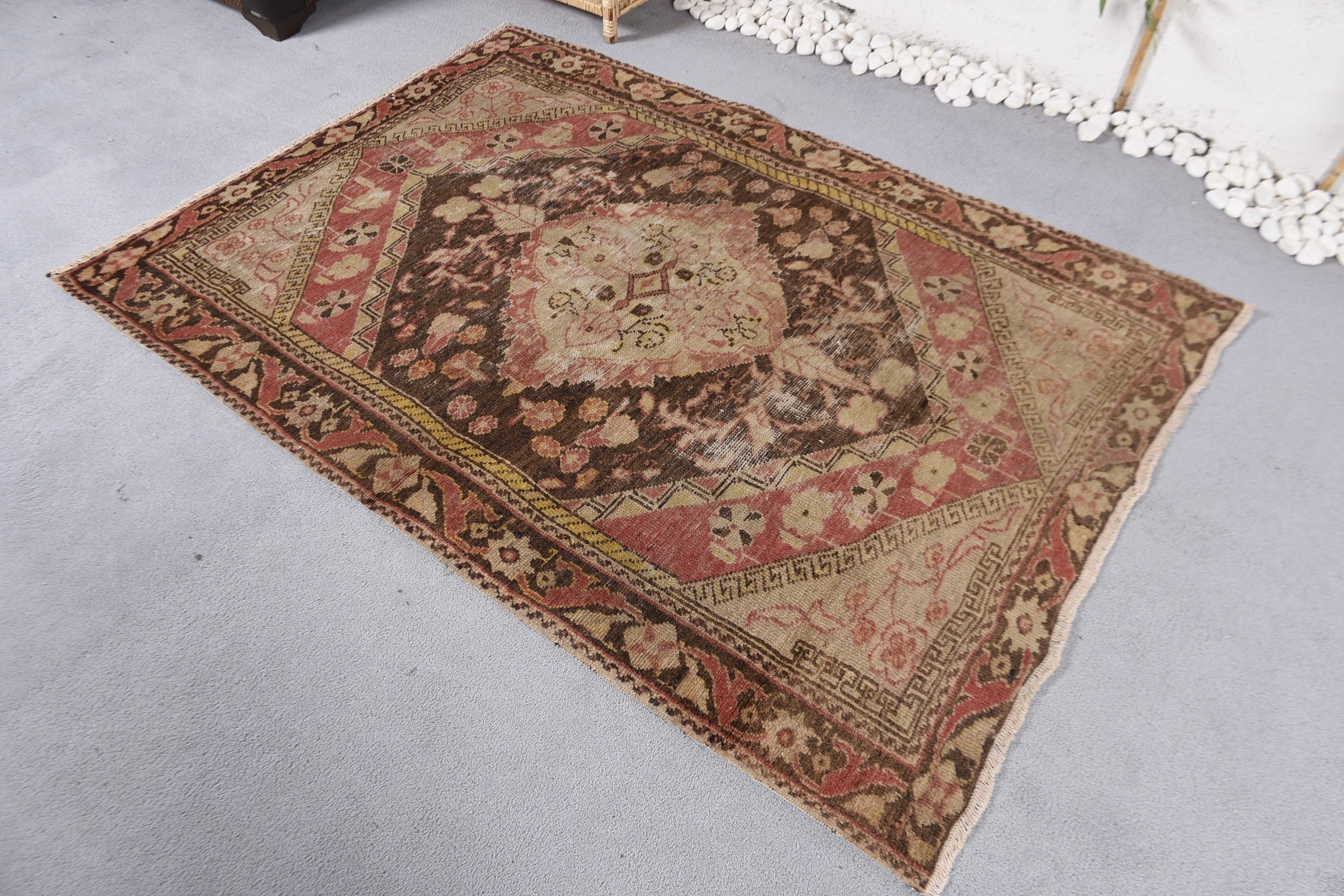 Yatak Odası Halısı, Anadolu Halısı, Türk Halısı, Vintage Vurgulu Halı, 4.1x5.7 ft Vurgulu Halılar, Kırmızı Oryantal Halılar, Vintage Halı, Geometrik Halı