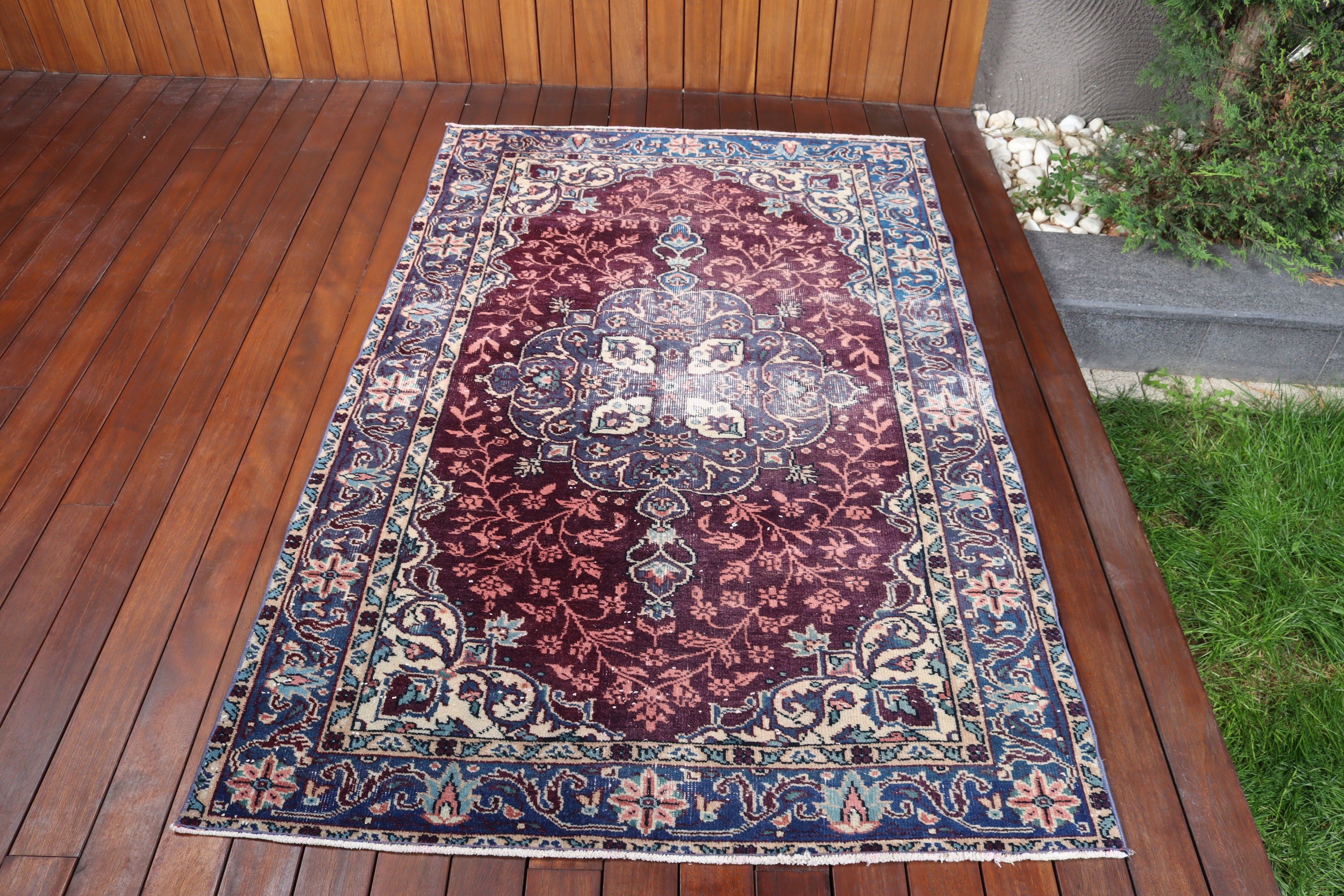 3.9x6 ft Aksan Halıları, Türk Halısı, Vintage Aksan Halıları, Geometrik Halılar, Mutfak Halısı, Eski Halı, Mor Anadolu Halısı, Anadolu Halısı