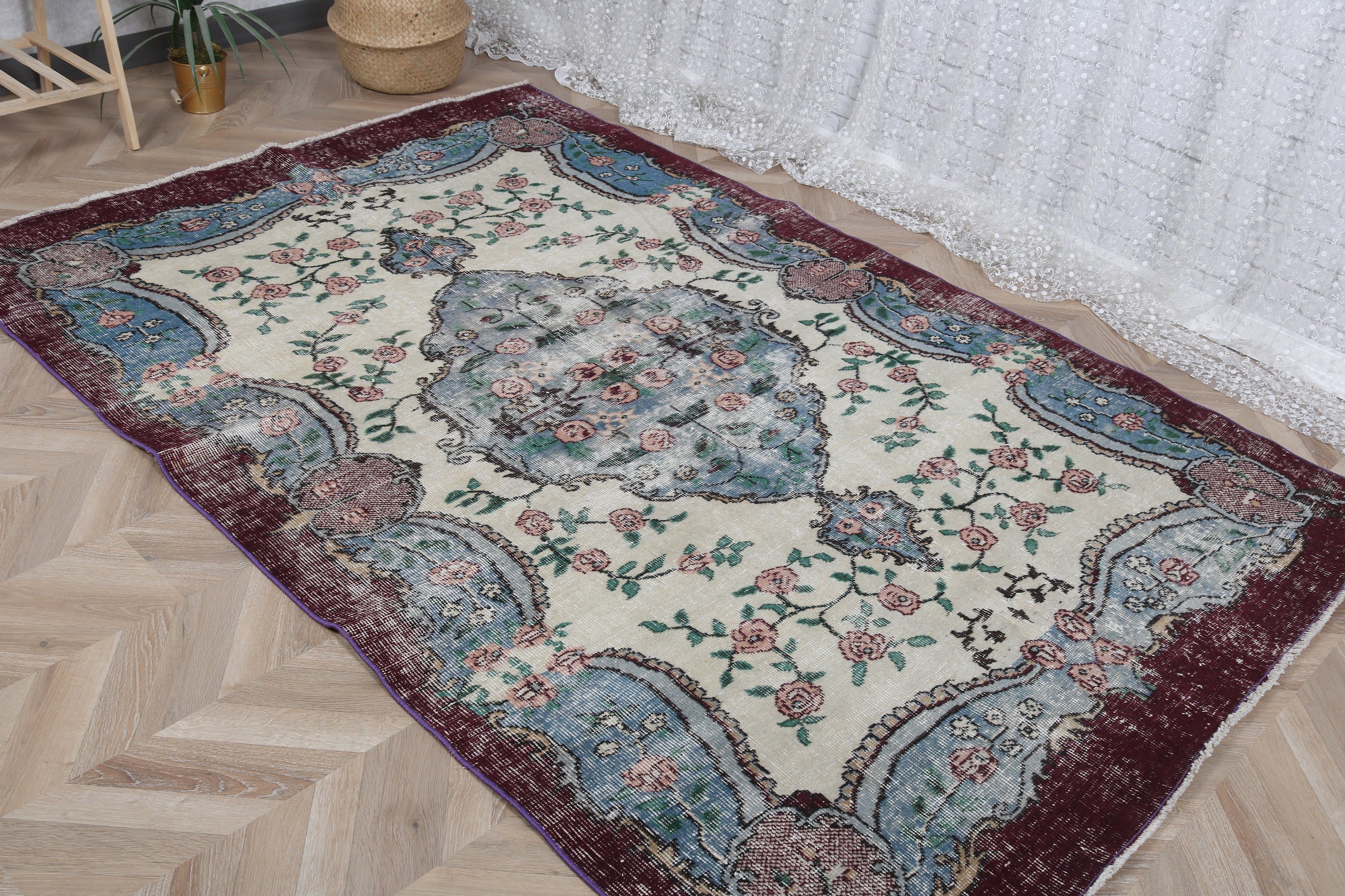 Modern Halı, Çocuk Halısı, Türk Halıları, 5.1x7.4 ft Alan Halıları, Mutfak Halıları, Oushak Bölgesi Halıları, Vintage Halılar, Bej Anadolu Halıları