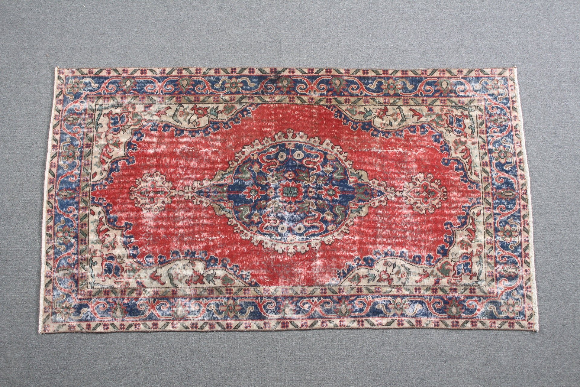 Kitchen Rug, Rugs for Kitchen, Turkish Rug, Pastel Rug, Red  3.6x6.5 ft Accent Rug, Moroccan Rug, Entry Rug, Vintage Rug