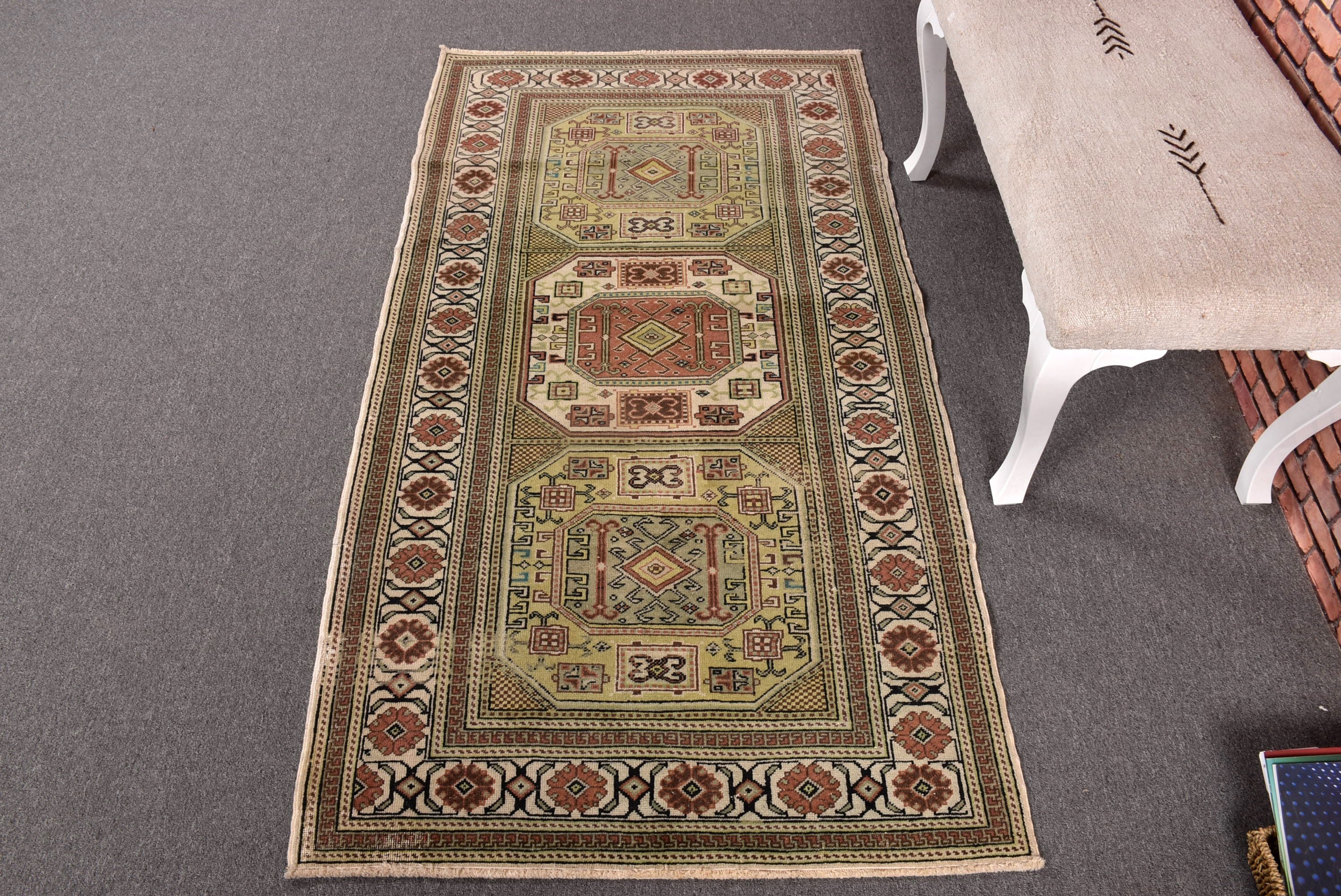 Boho Halı, Aztek Halıları, Mutfak Halısı, Yeşil Zemin Halısı, Çocuk Halısı, Giriş Halıları, Havalı Halı, Türk Halısı, Vintage Halılar, 3,2x6 ft Vurgu Halısı